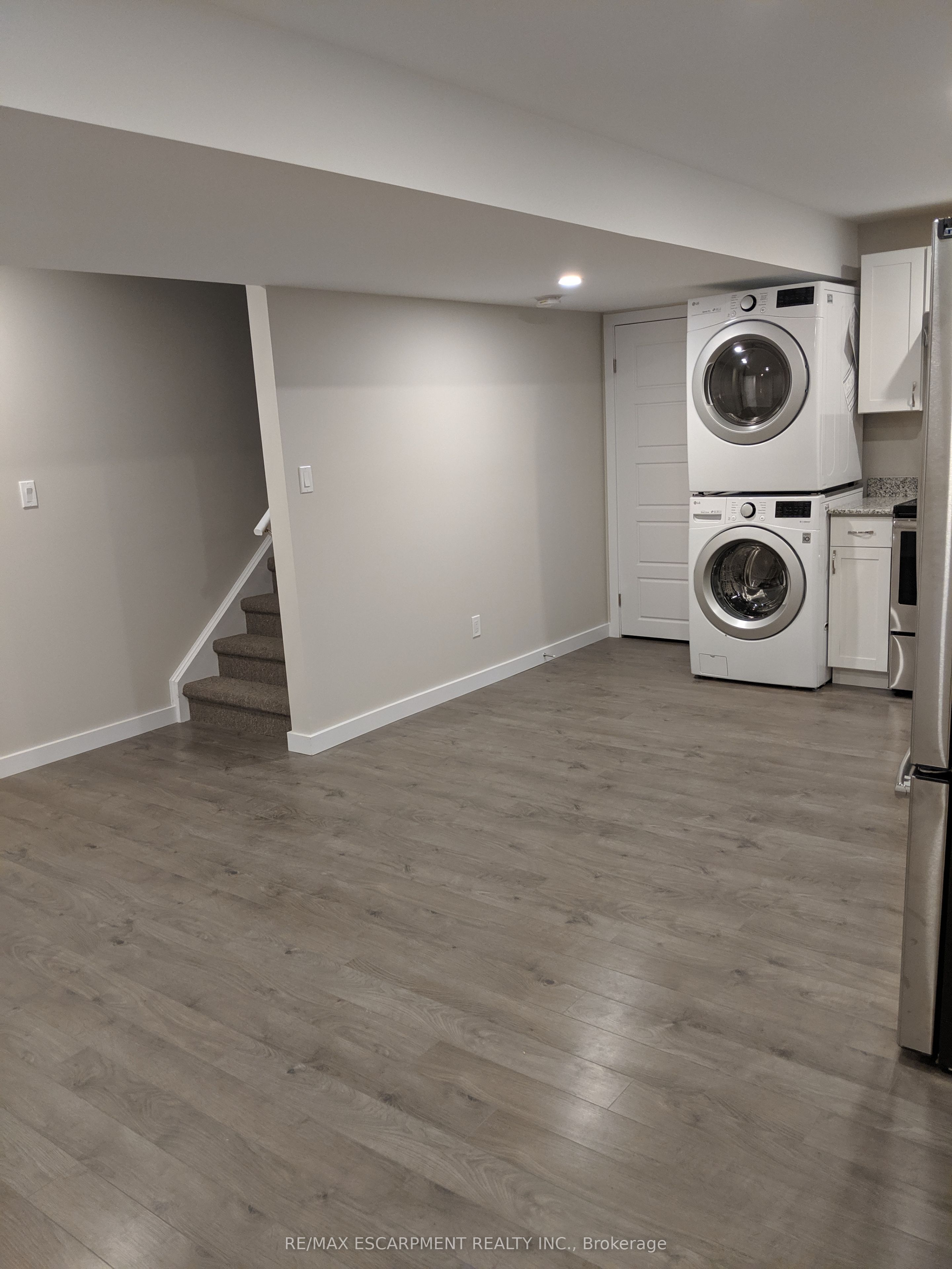 76 Century Street B Property Photo 3