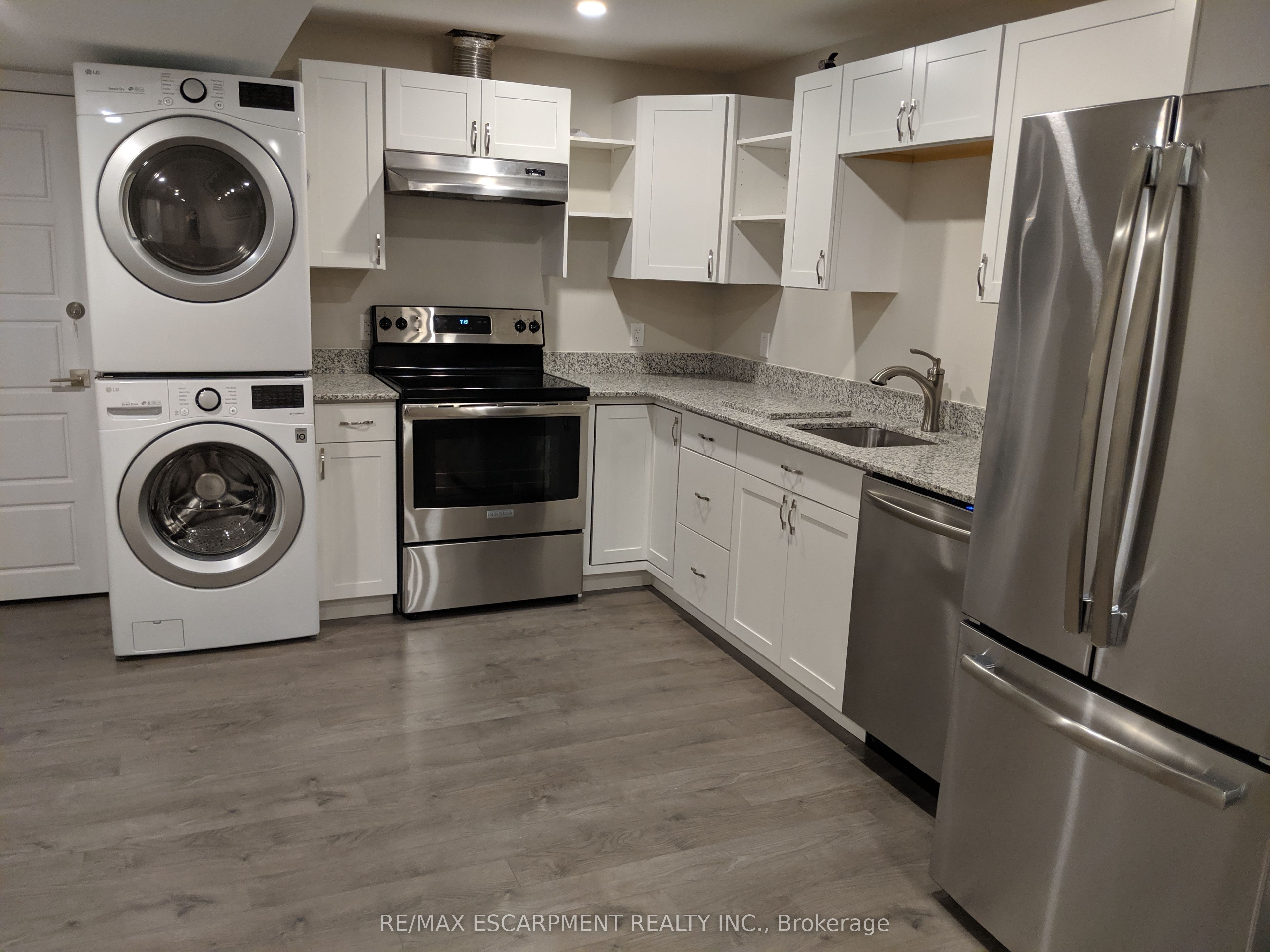 76 Century Street B Property Photo 4