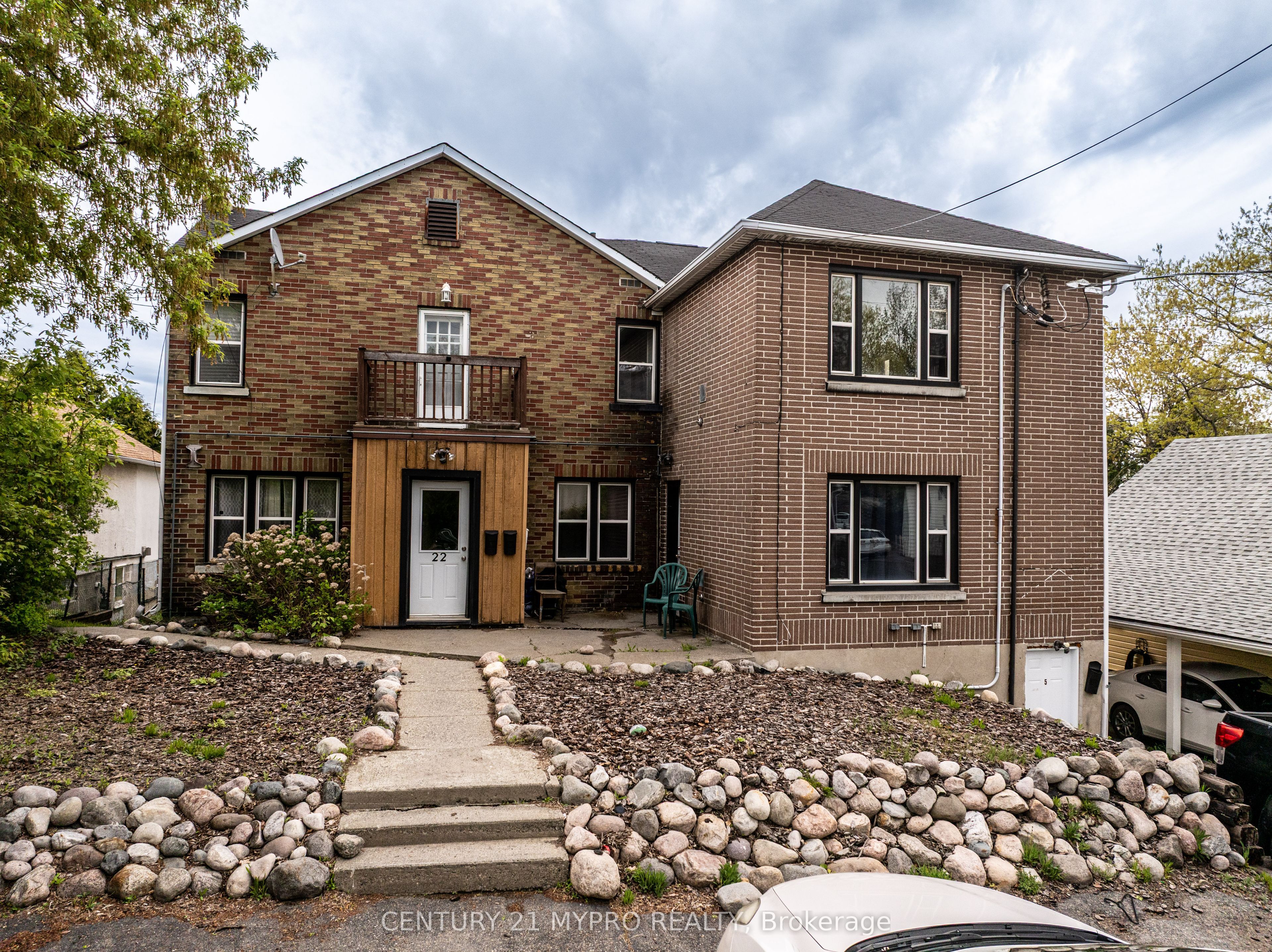 22 Whittaker St Property Photo 1