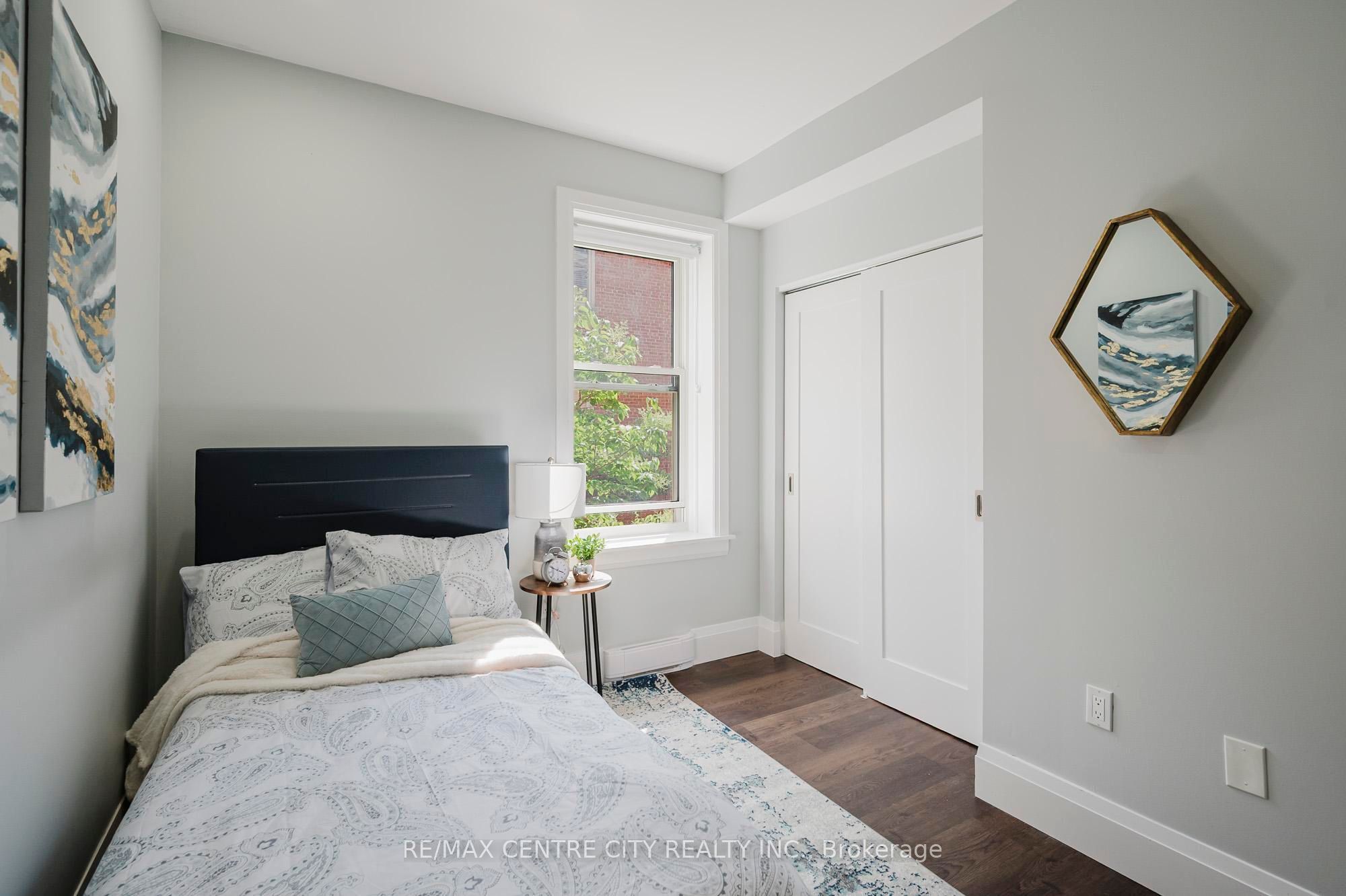 460 Wellington Street 309 Property Photo 8