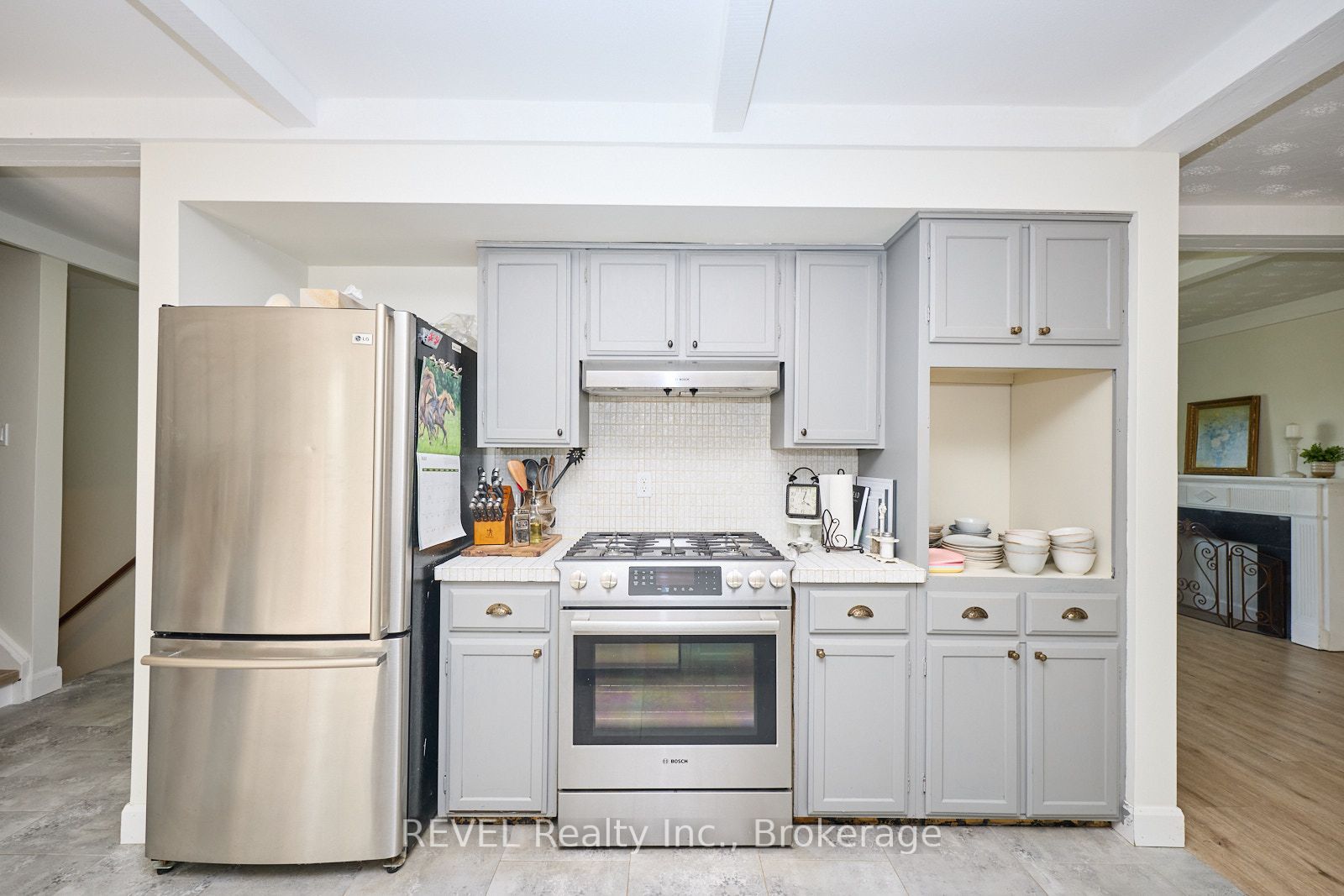 877 Daytona Drive N Property Photo 8