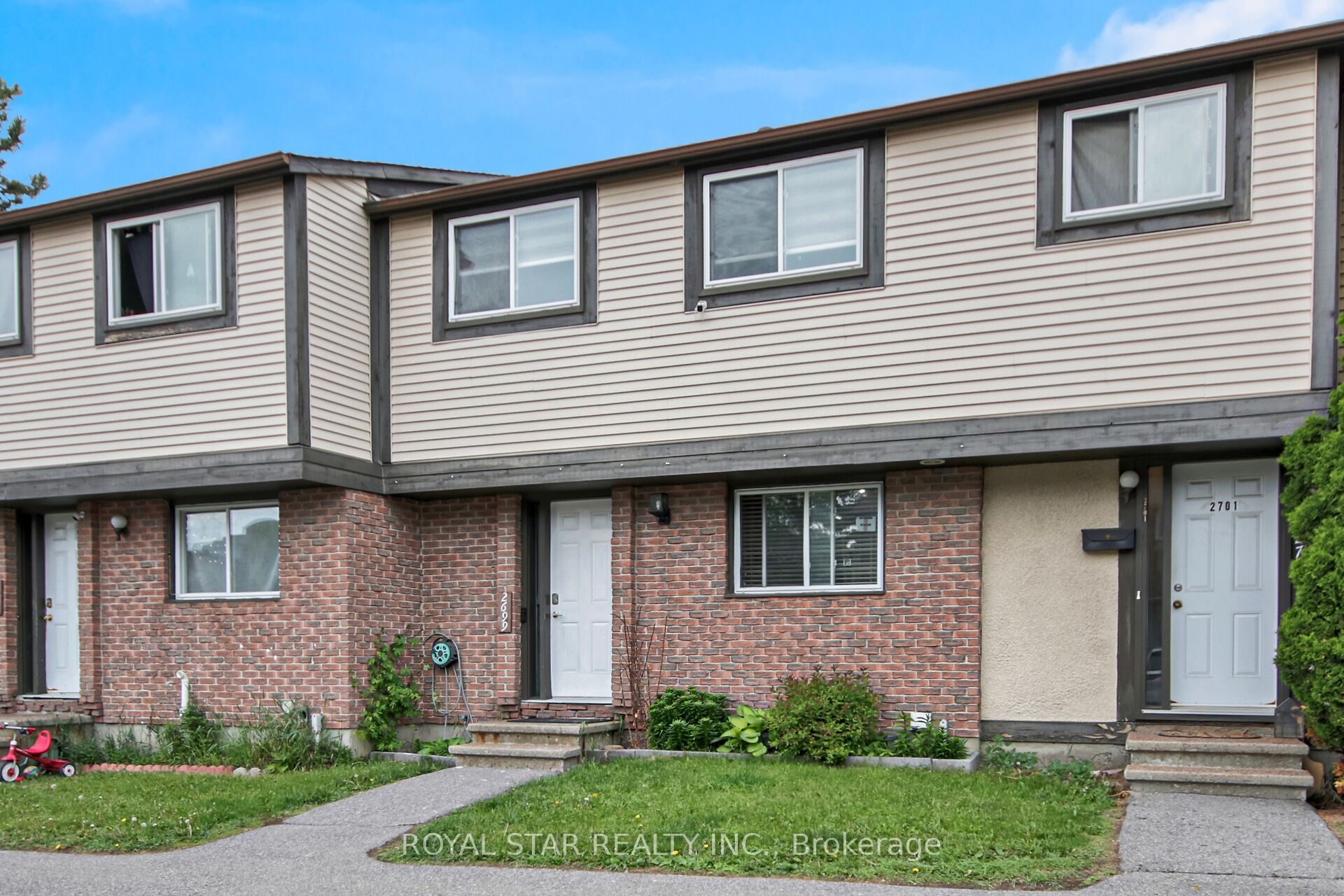 2699 Pimlico Court Property Photo 1