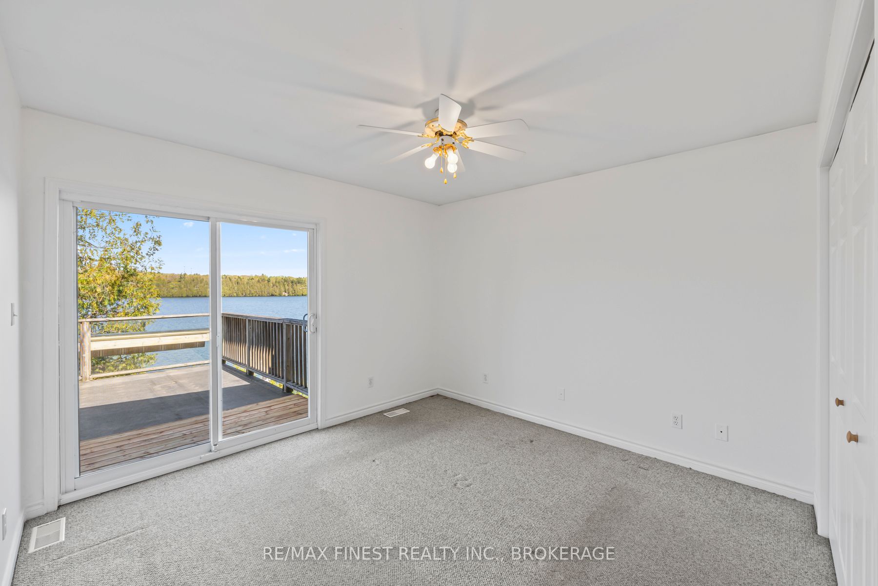 1048 Lark Lane Property Photo 40