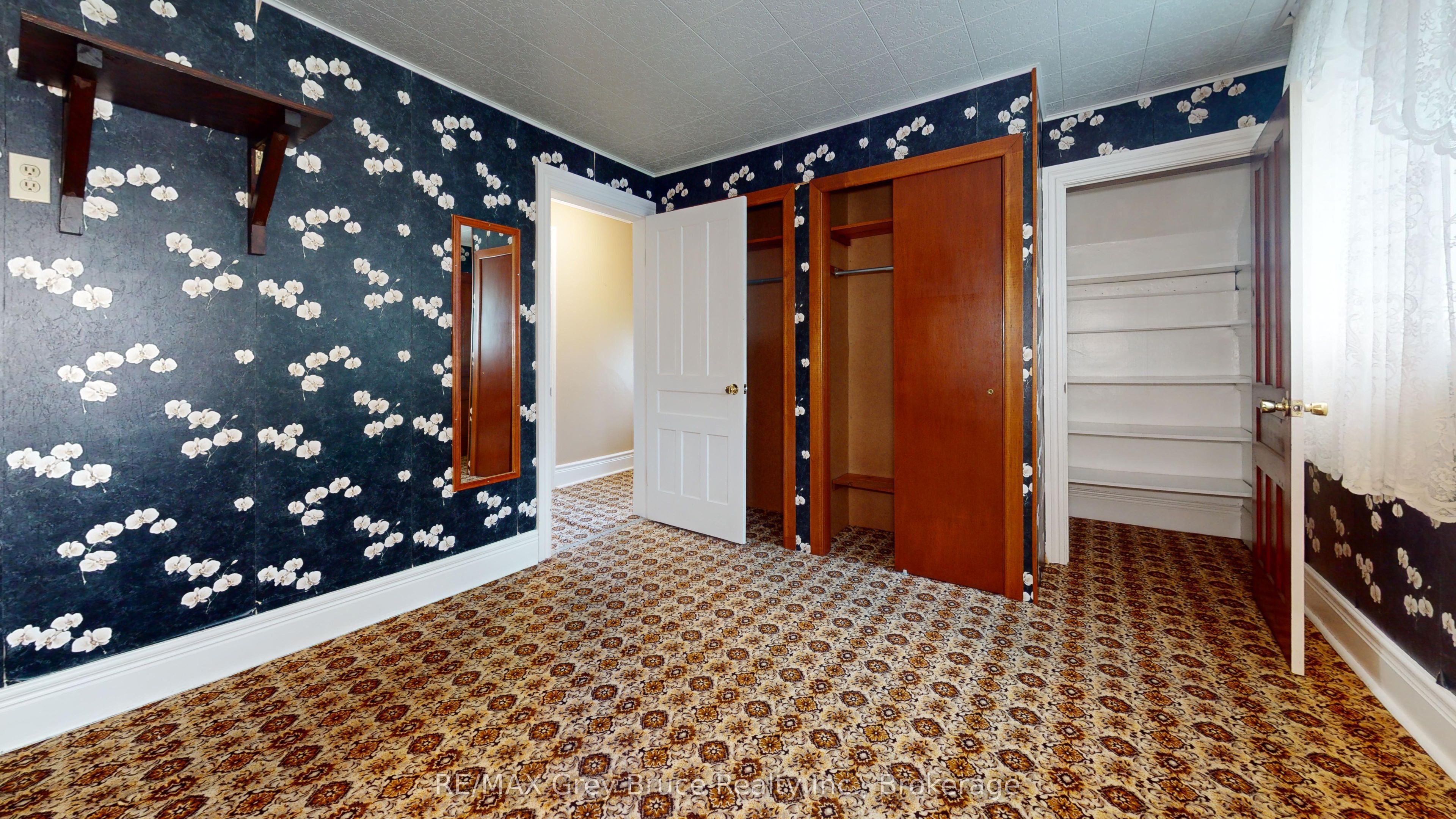 76 5th Street Se Property Photo 12