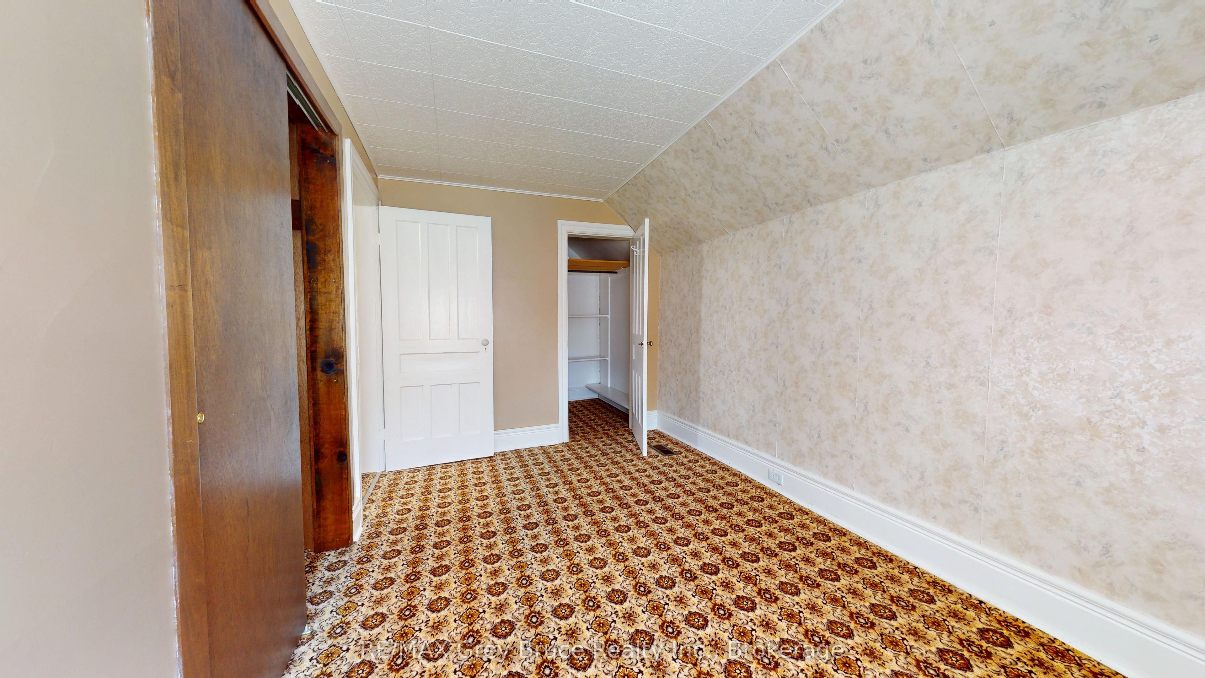 76 5th Street Se Property Photo 18