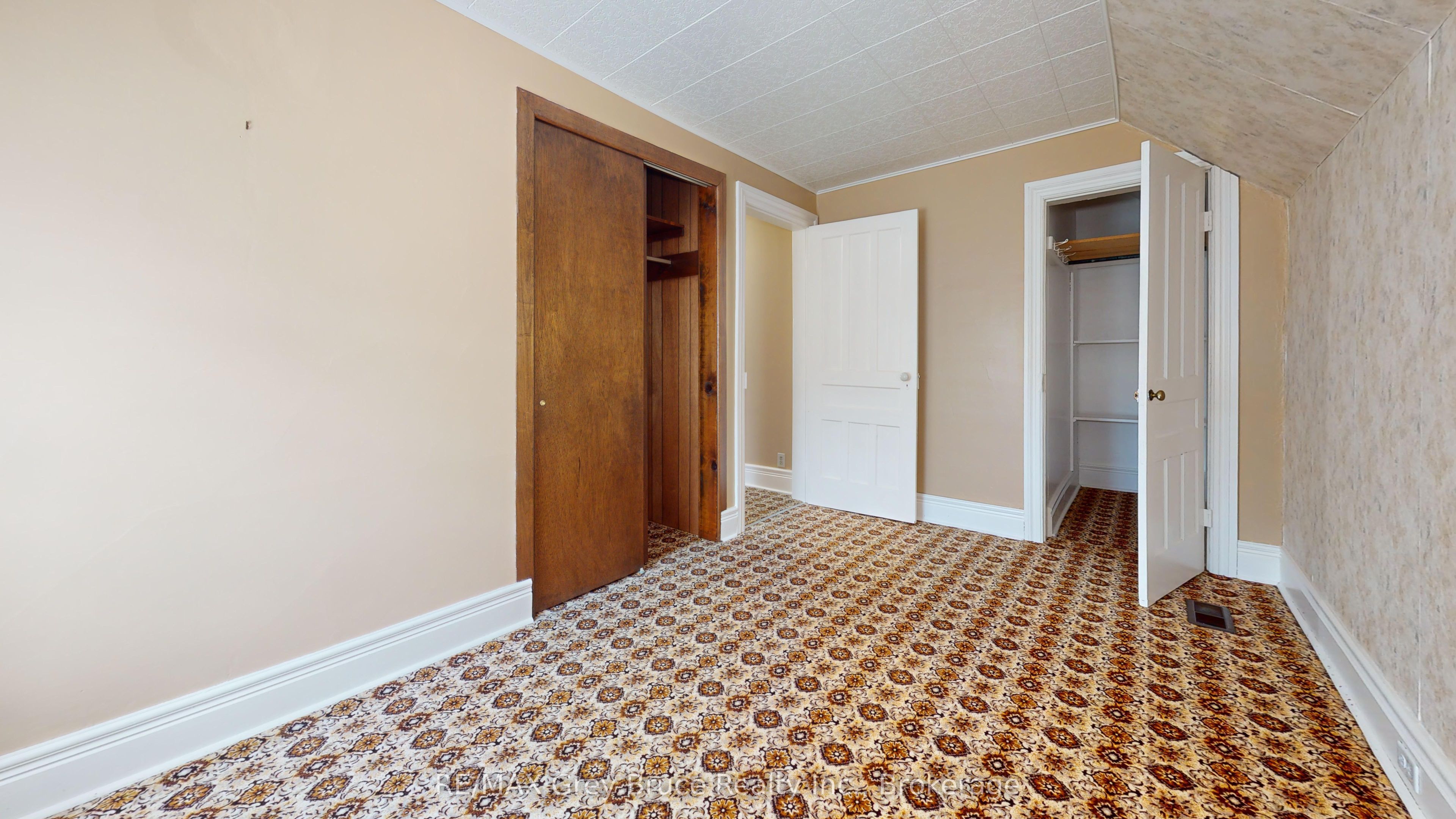 76 5th Street Se Property Photo 20