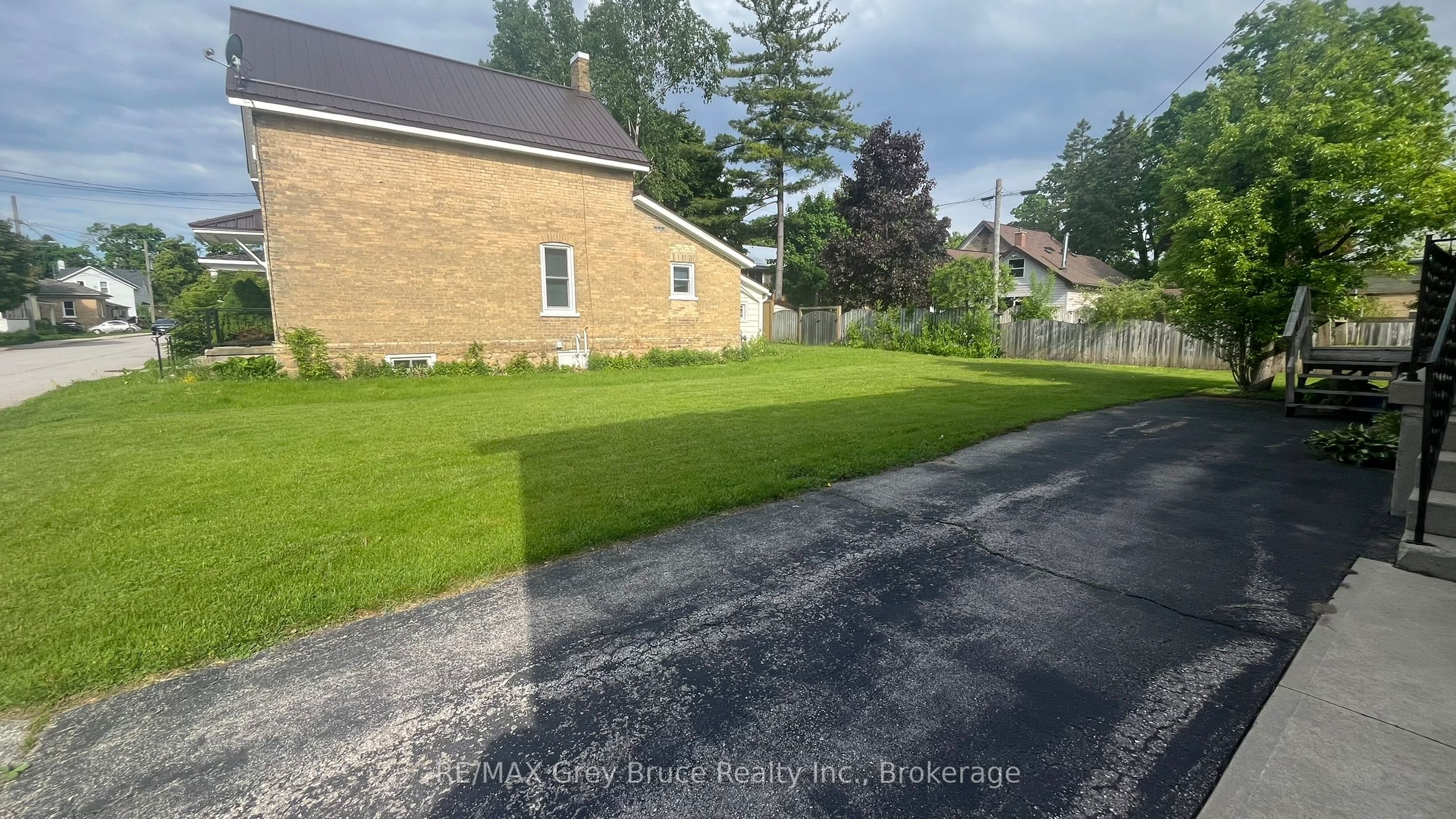 76 5th Street Se Property Photo 25