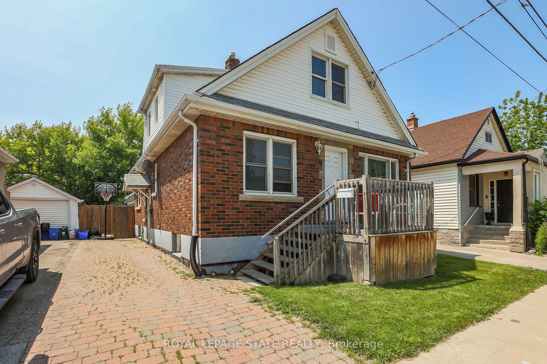 67 St. George Street Property Photo 1