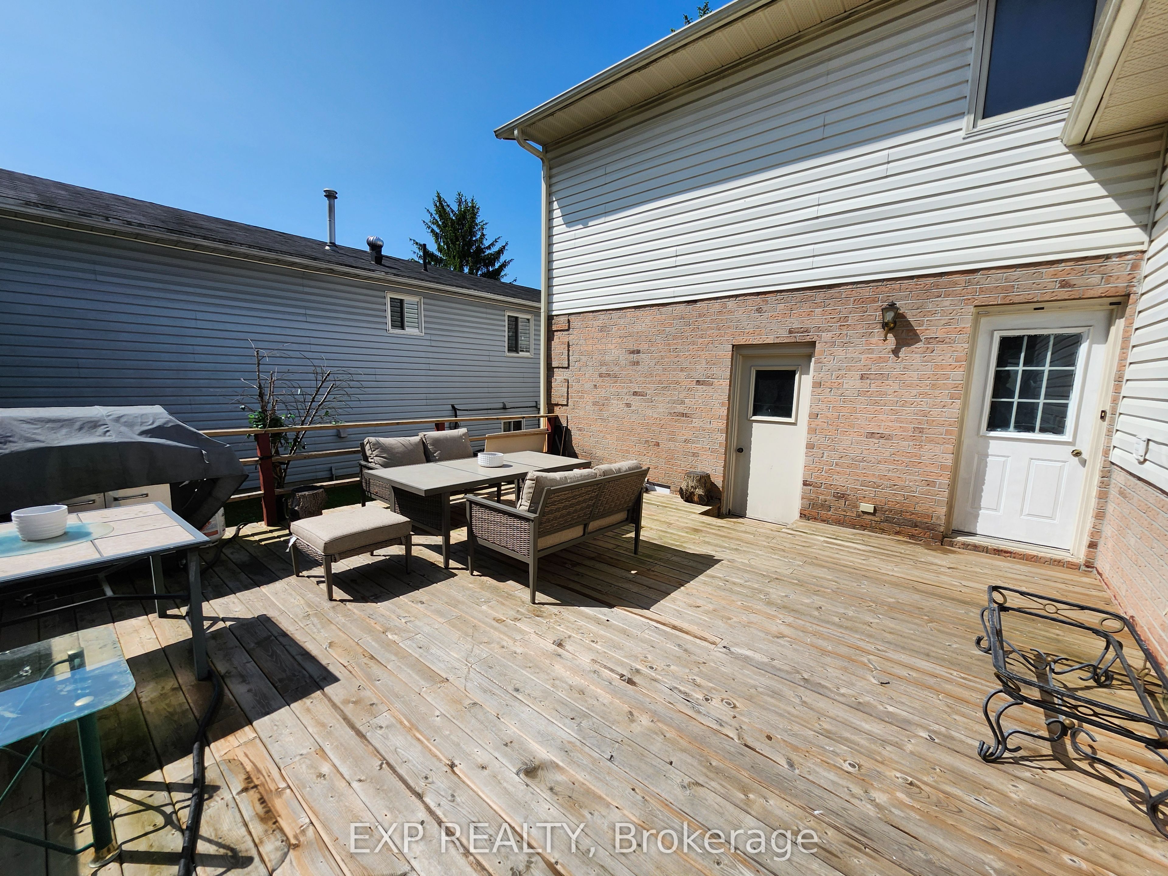 1311 Cuthbertson Avenue Property Photo 4
