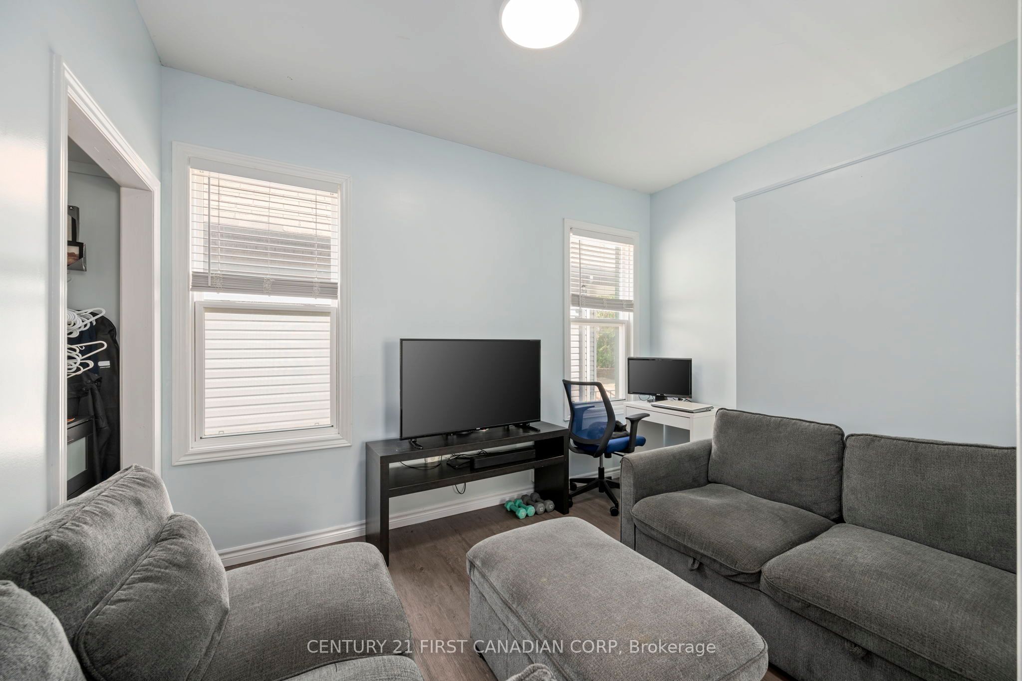 330 Salisbury Street Property Photo 8