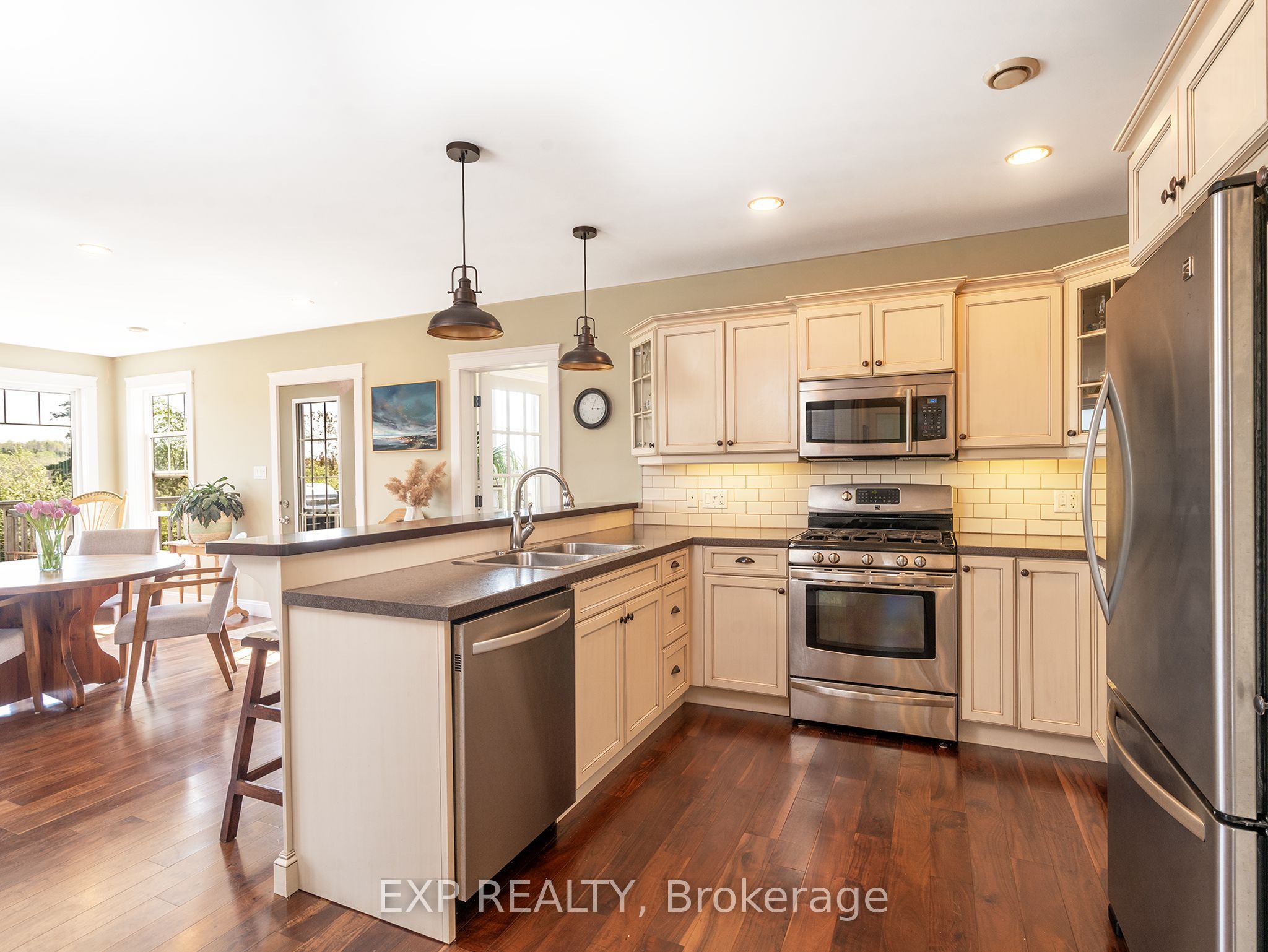 582 Callaghan Road Property Photo 9