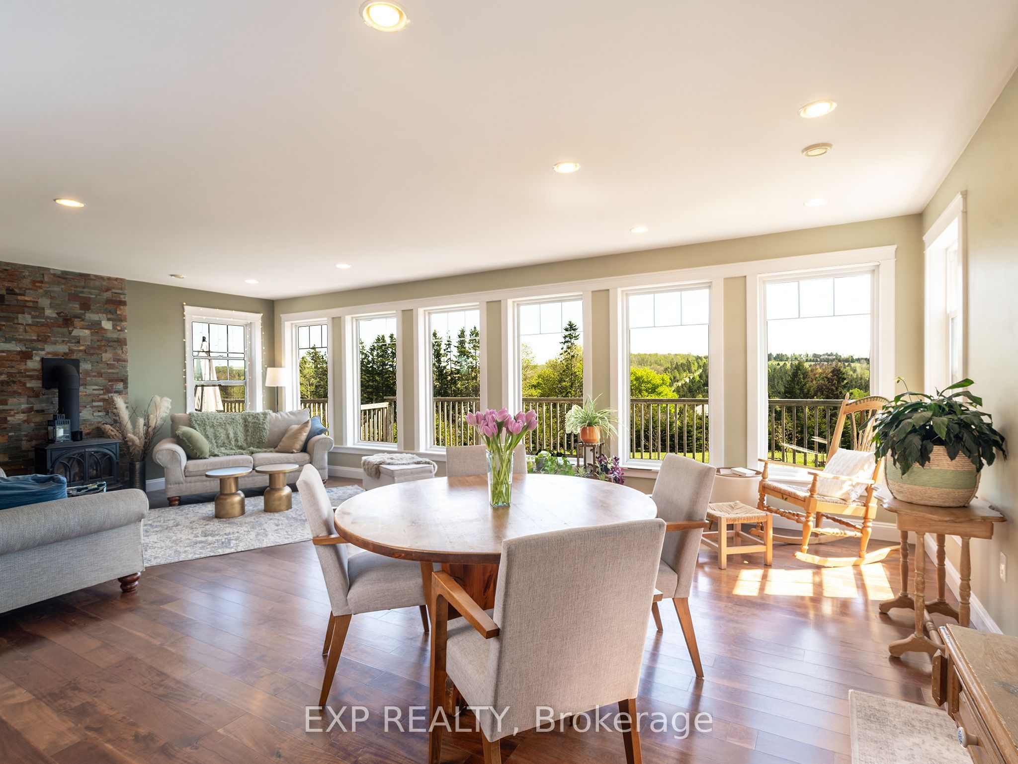 582 Callaghan Road Property Photo 10