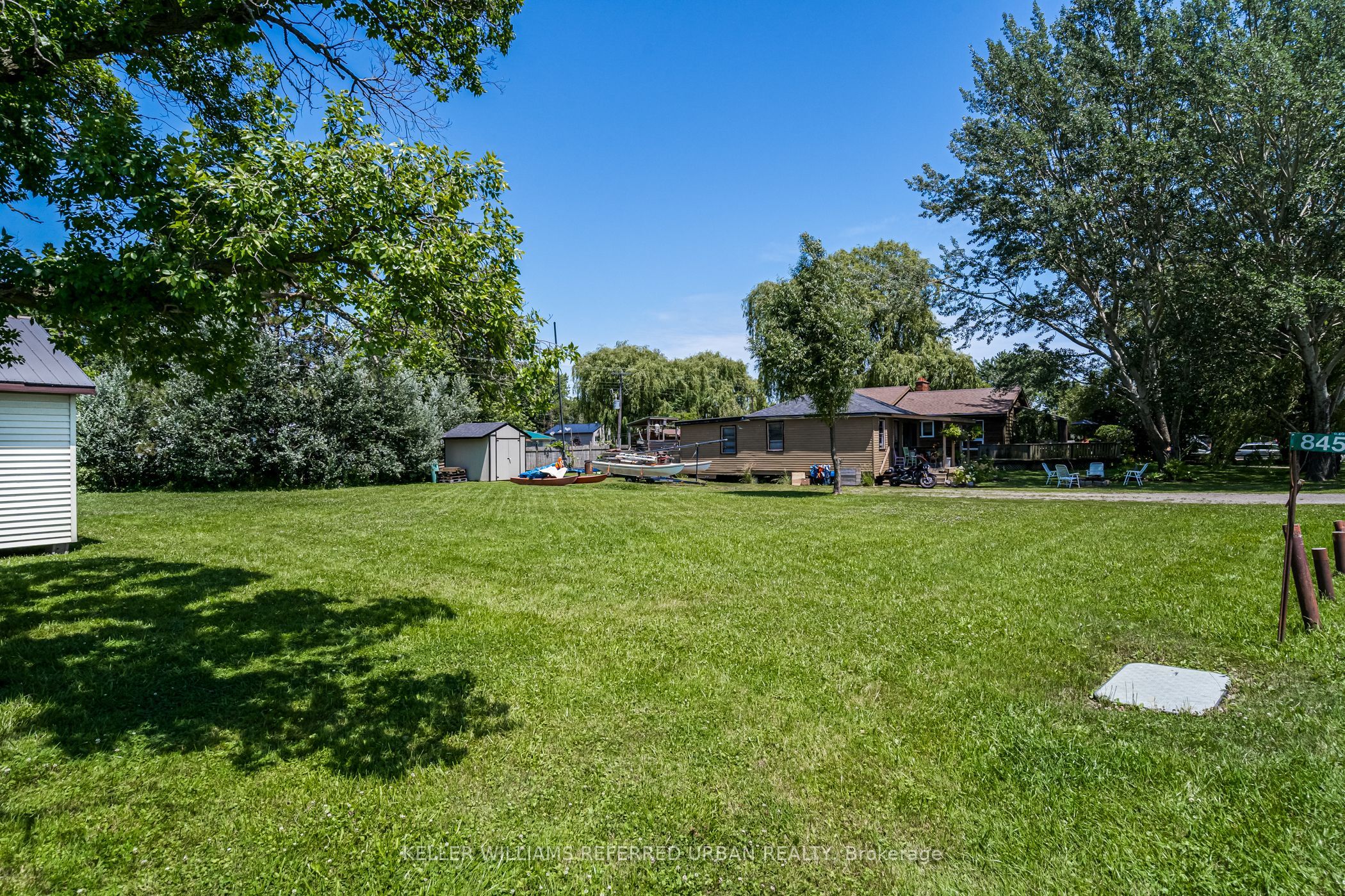 845 Lakeshore Road Property Photo 9