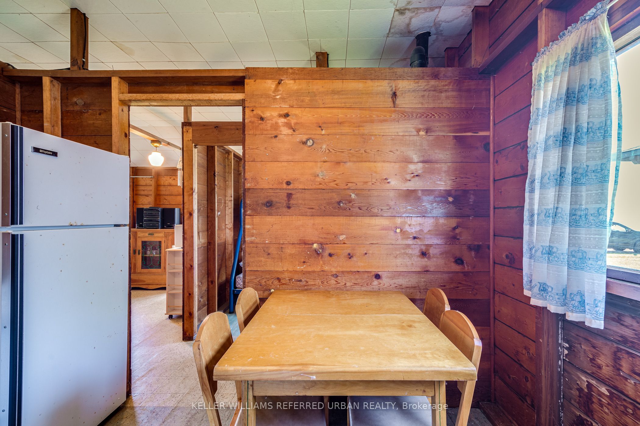 845 Lakeshore Road Property Photo 16