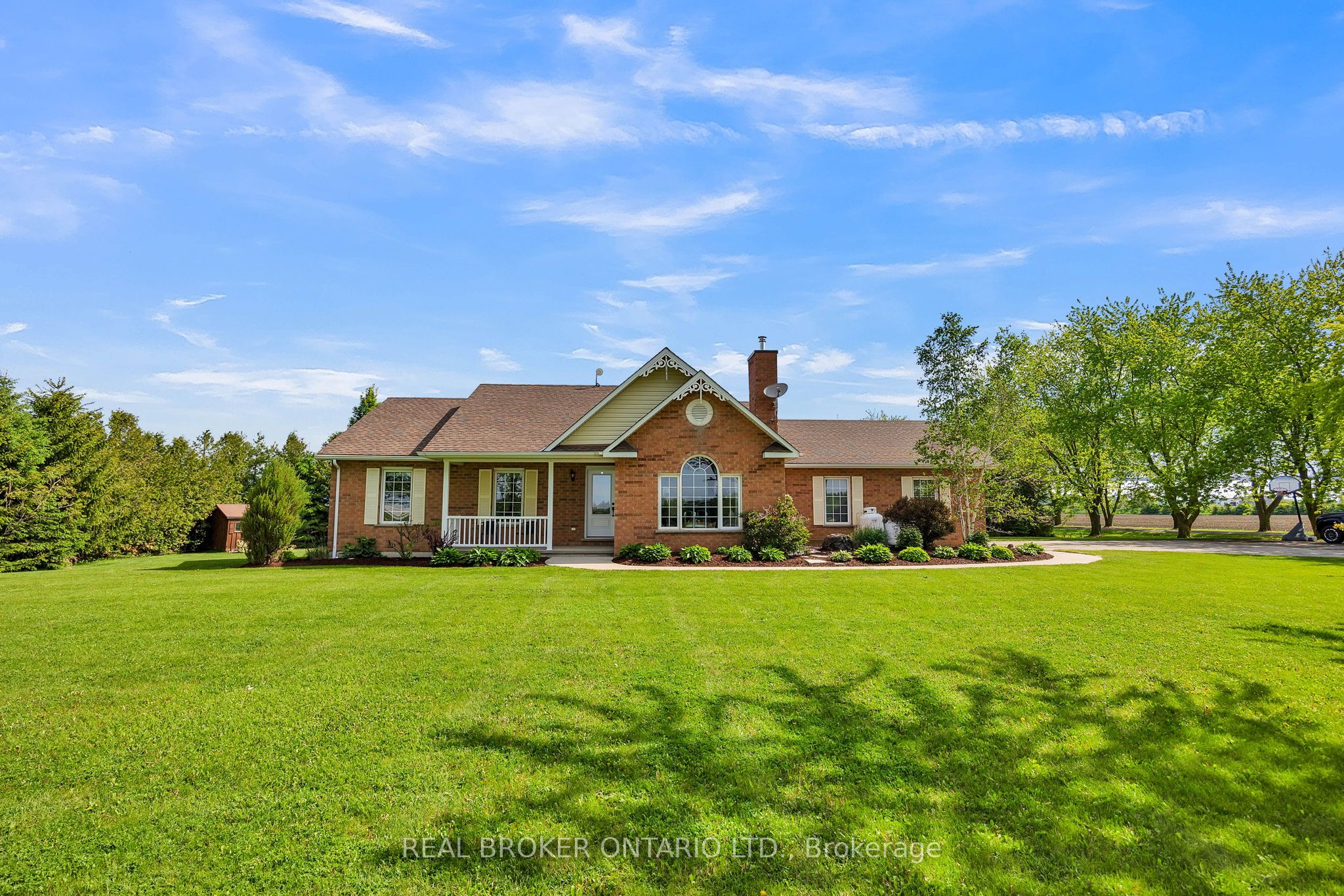 7635 Wellington Road 7 N/a Property Photo 1