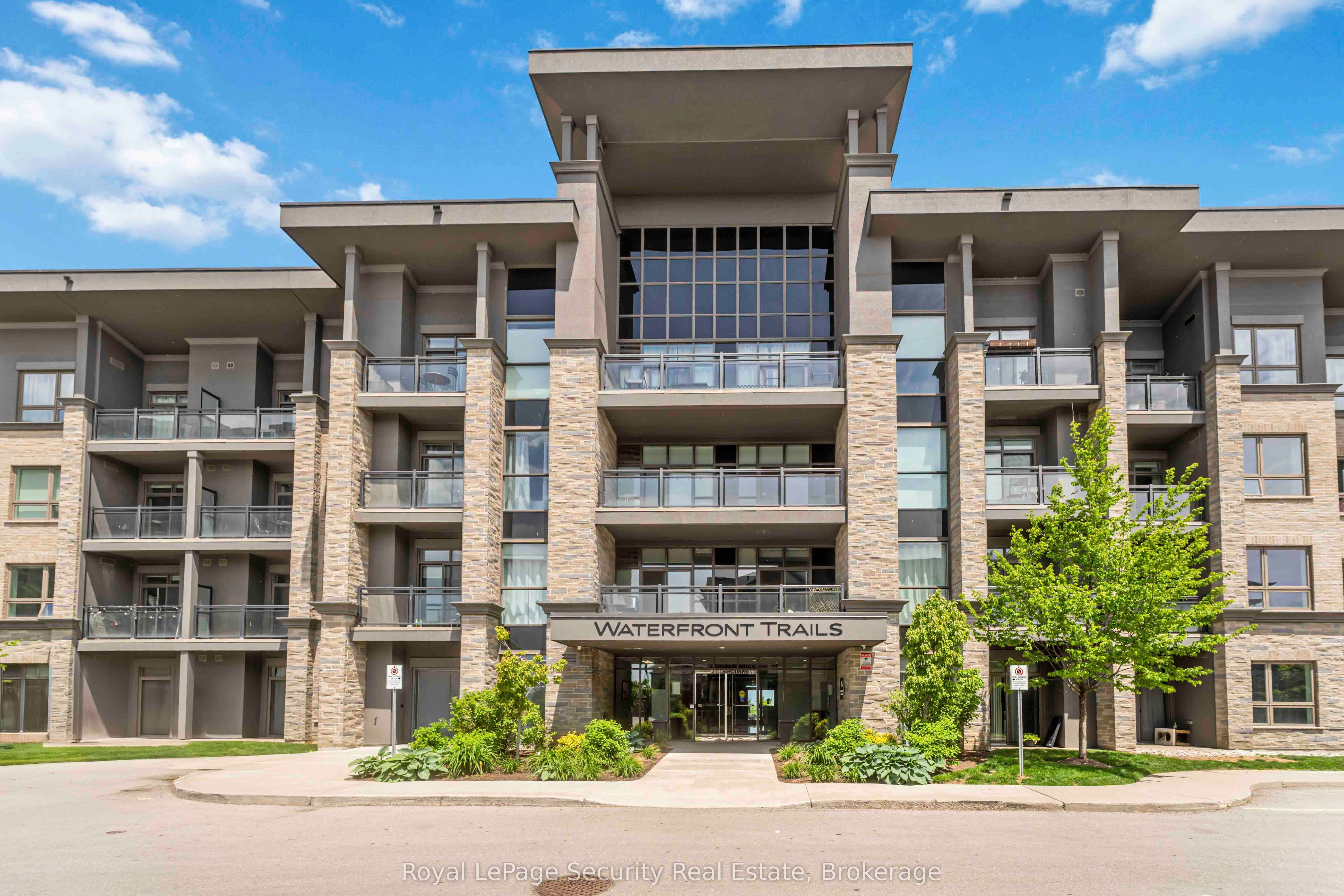 35 Southshore Crescent 203 Property Photo 1