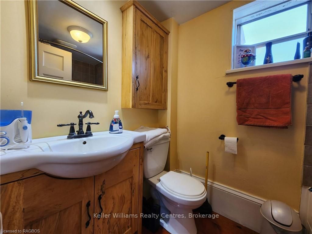 Part Of 484 Carlisle Street (west Side) Property Photo 36