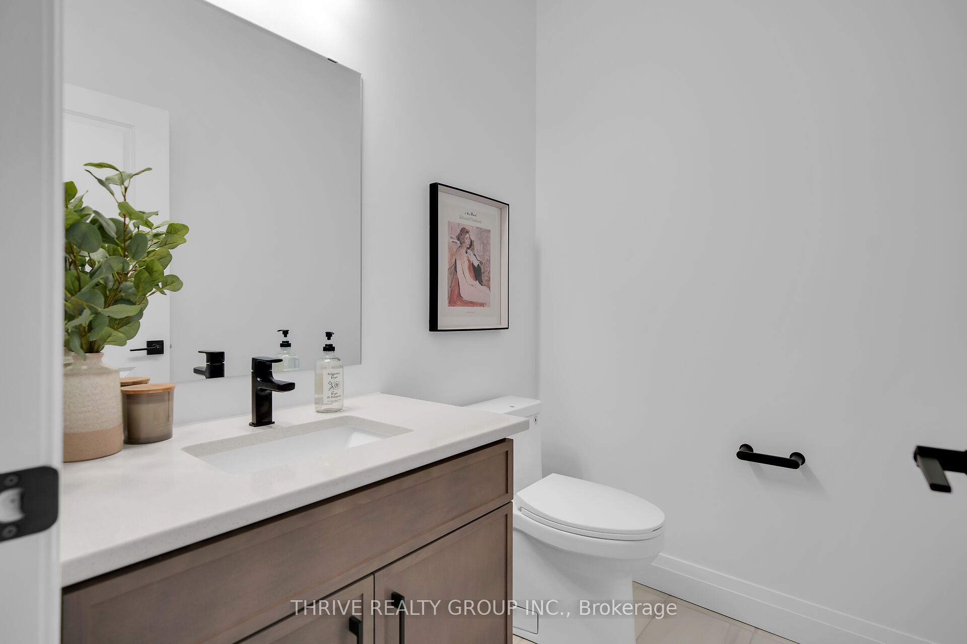 2342 Jordan Boulevard Property Photo 17