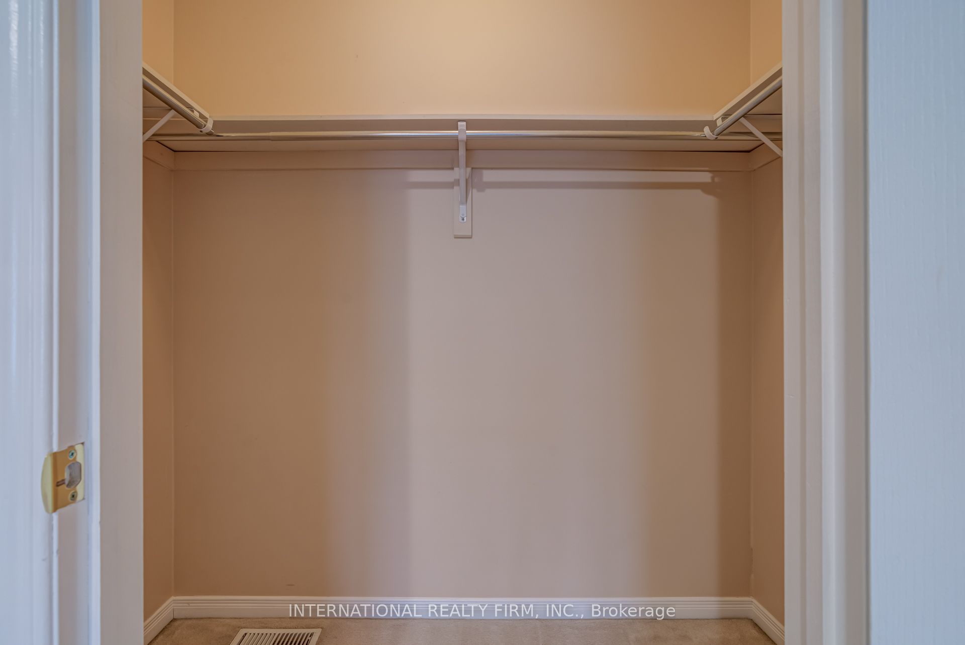 7 Southside Place 47 Property Photo 27