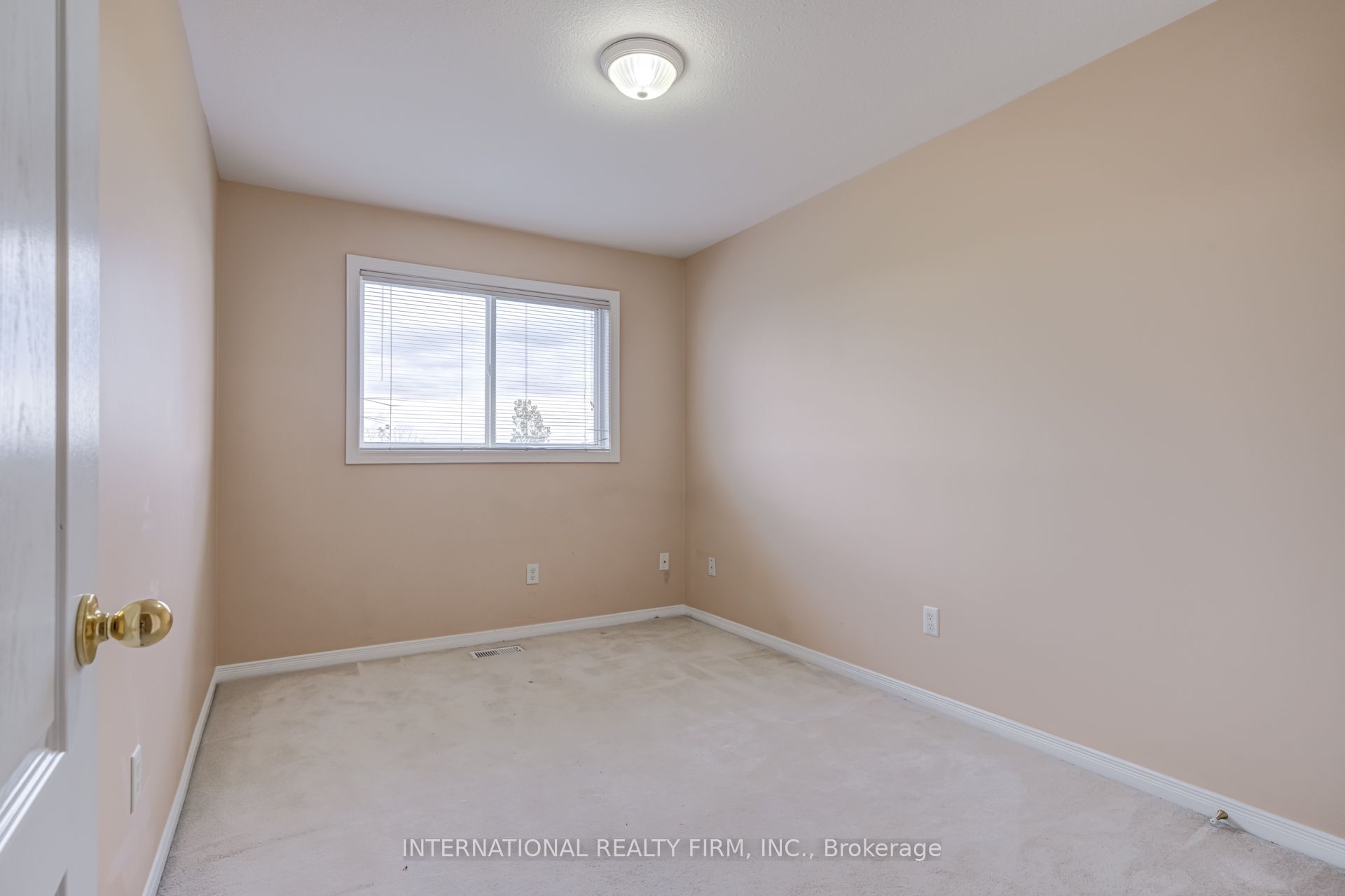 7 Southside Place 47 Property Photo 34