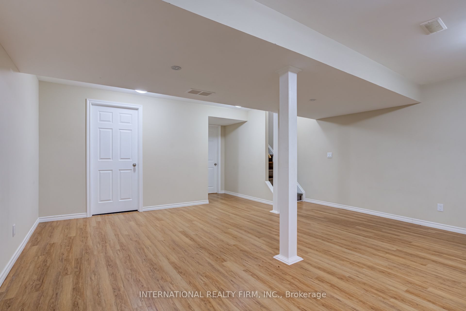 7 Southside Place 47 Property Photo 40