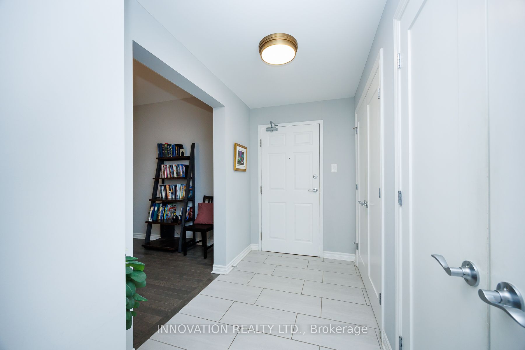 320 Jatoba N/a 103 Property Photo 4