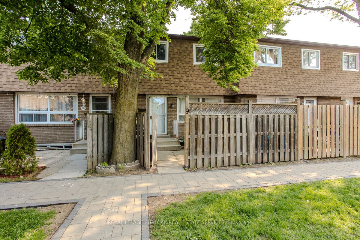 #9 - 165 Limeridge Road Property Photo 1