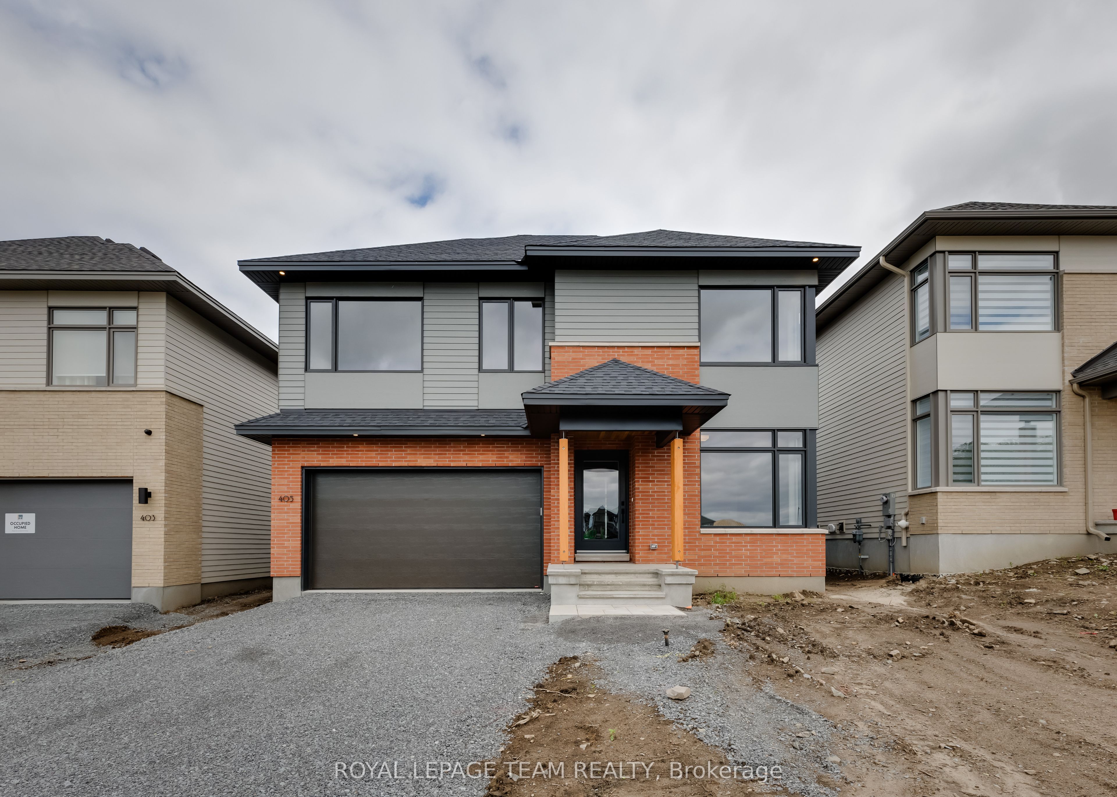 405 Point Grey Terrace Property Photo 1