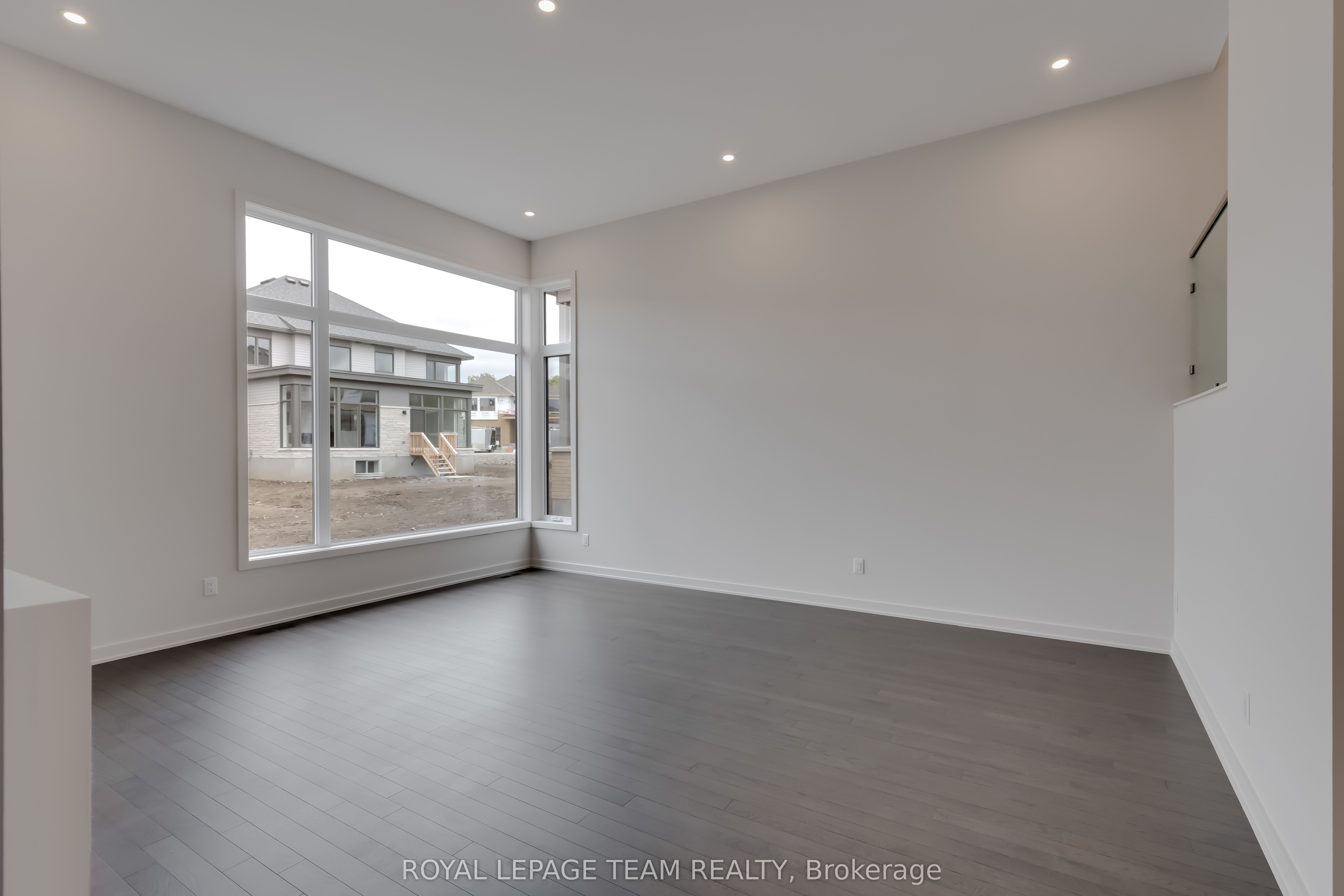405 Point Grey Terrace Property Photo 9
