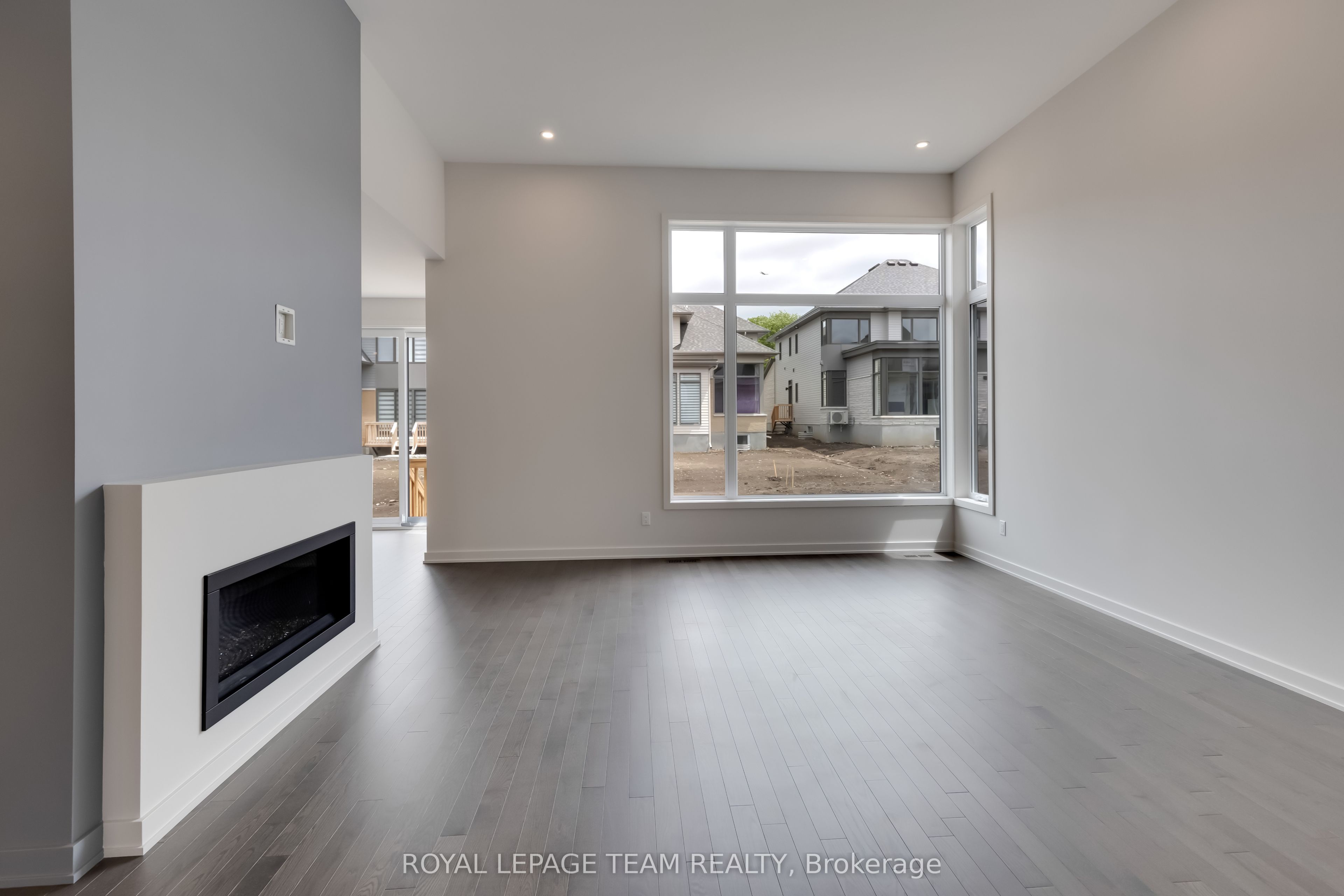 405 Point Grey Terrace Property Photo 14