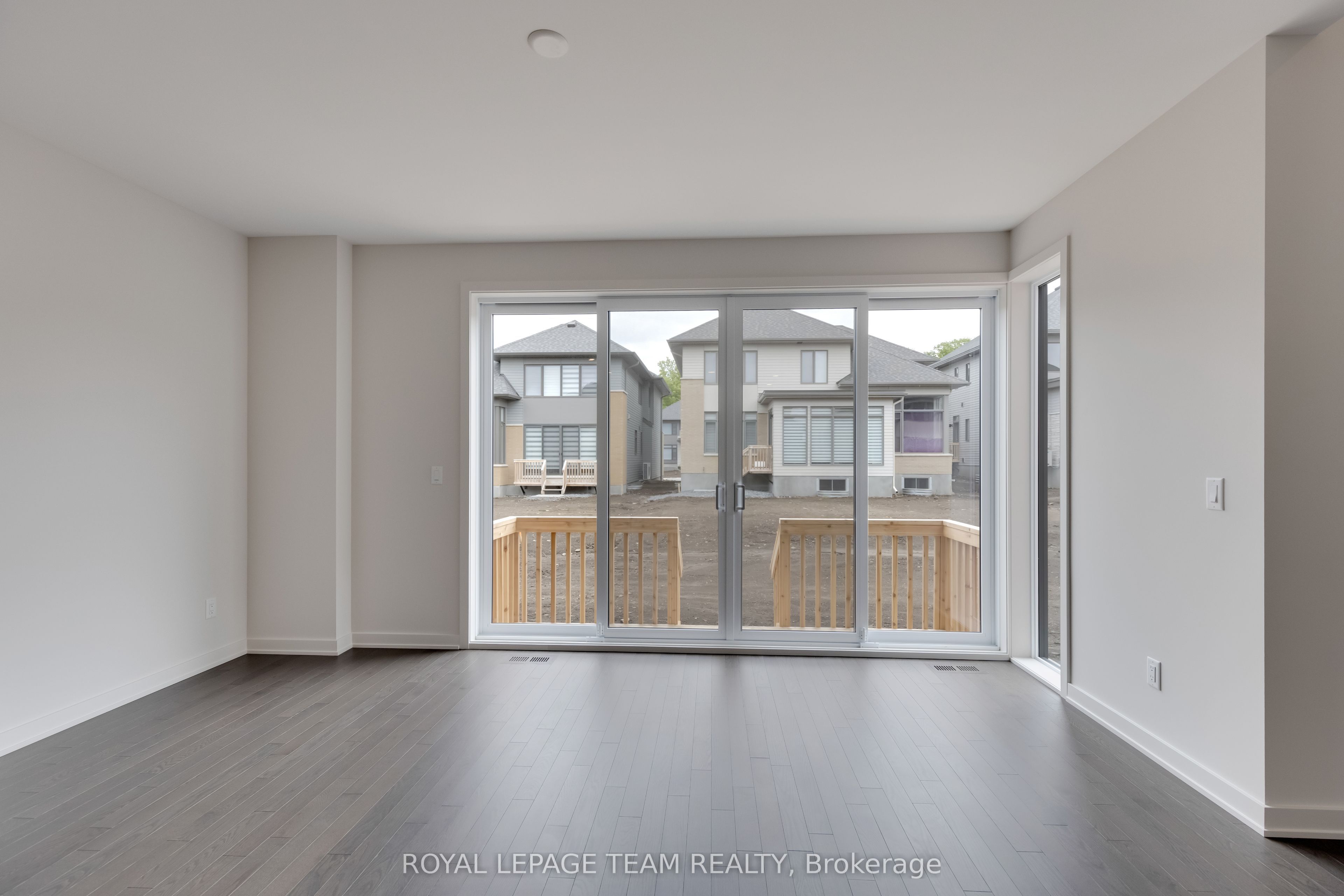405 Point Grey Terrace Property Photo 20
