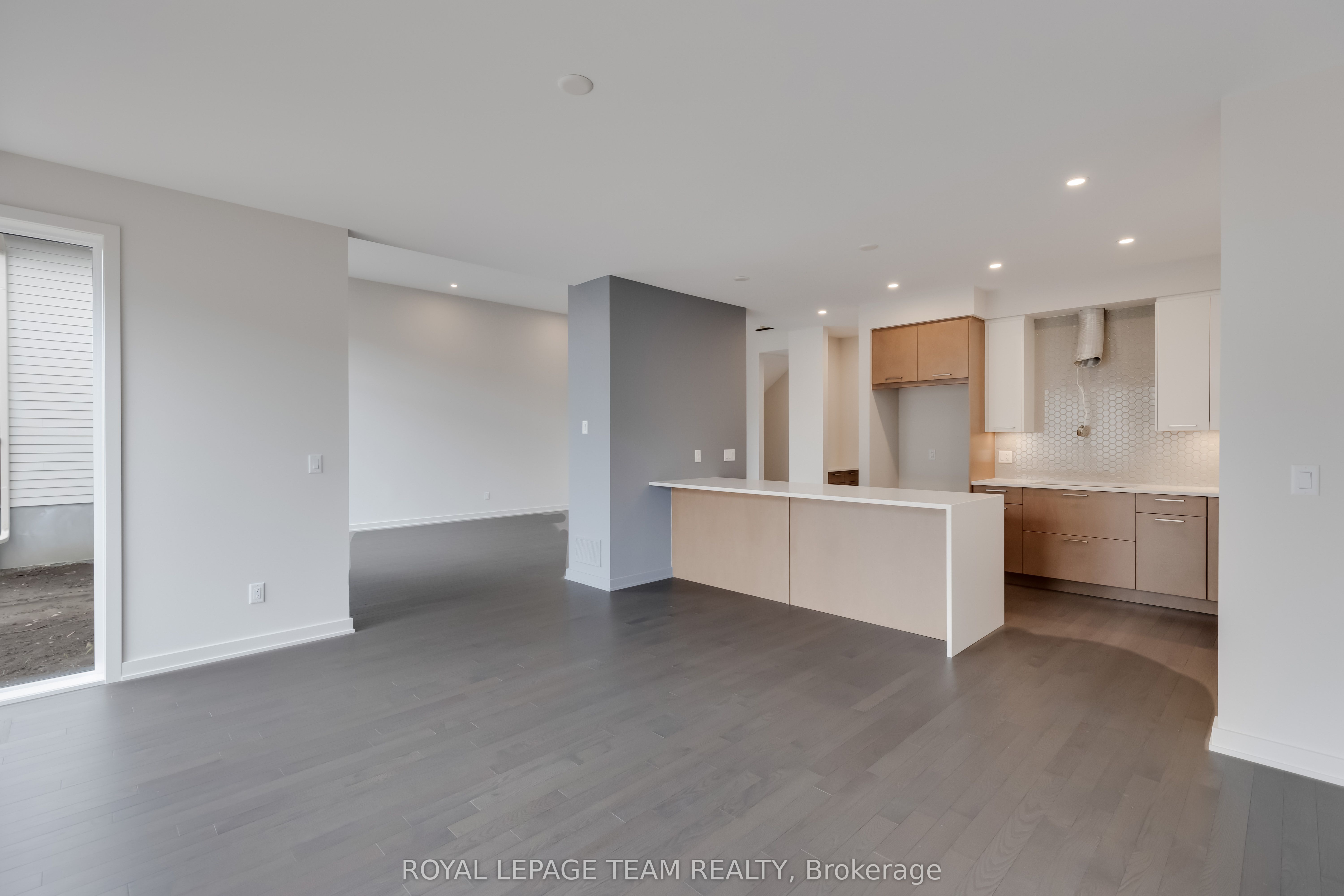 405 Point Grey Terrace Property Photo 21