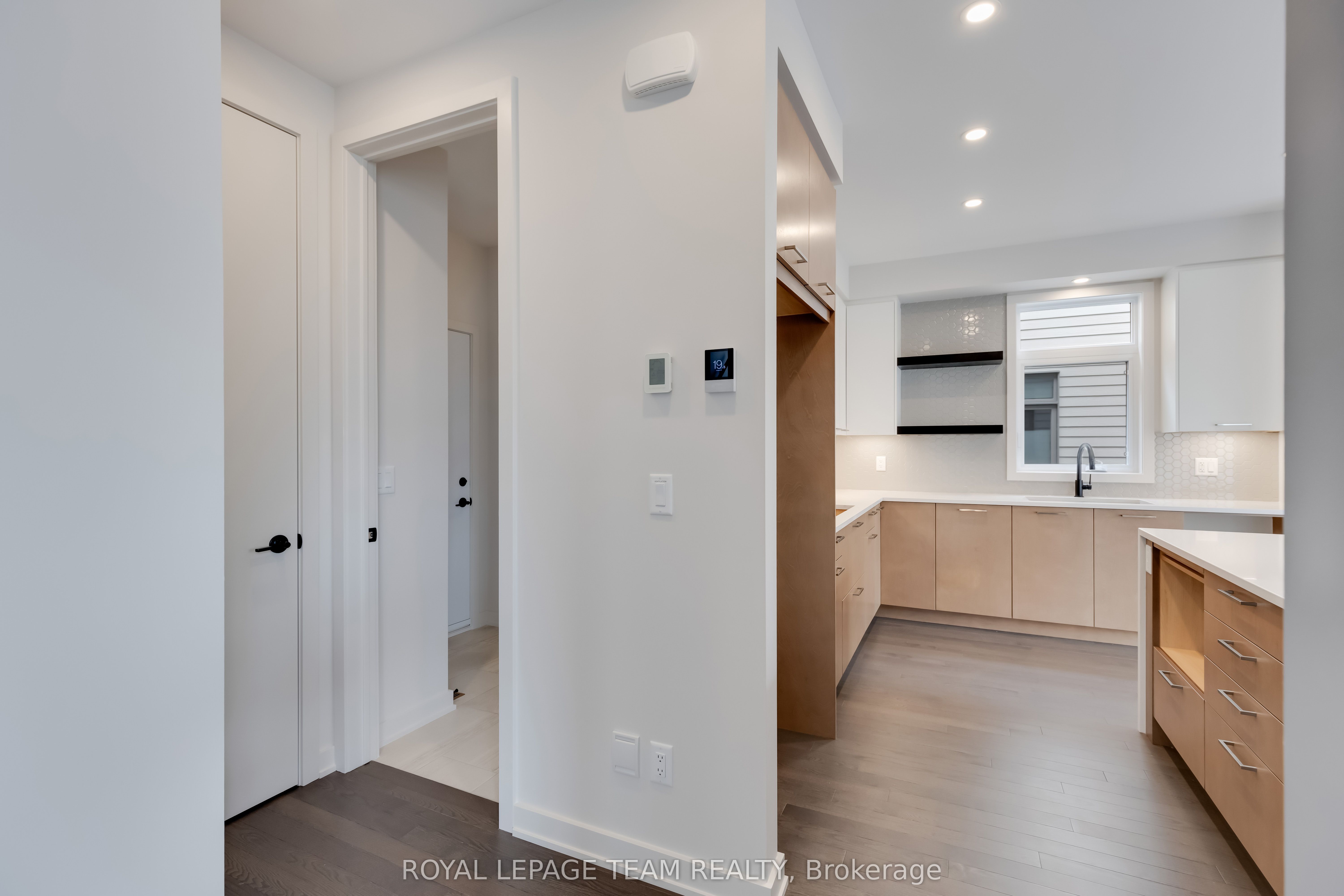 405 Point Grey Terrace Property Photo 26