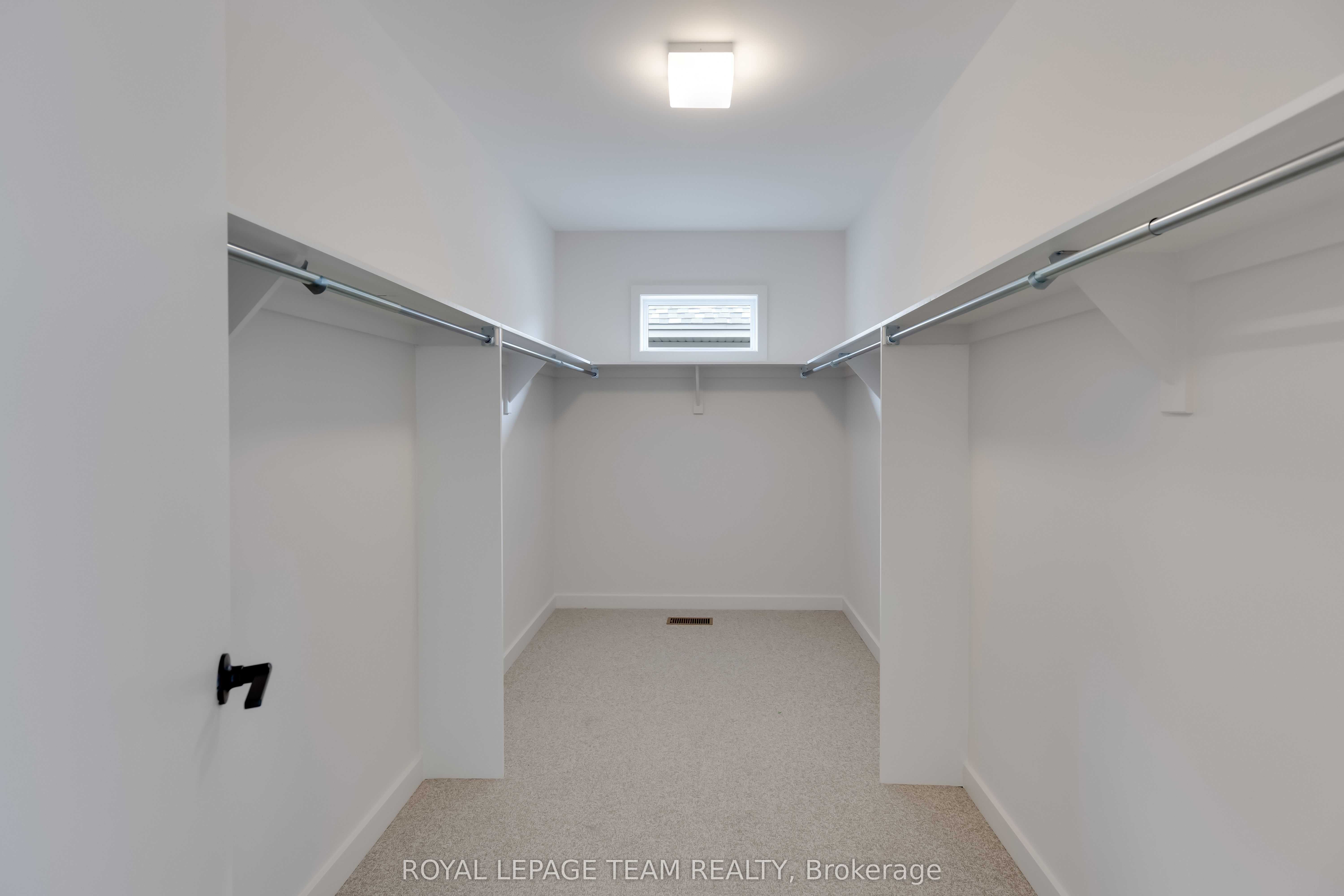 405 Point Grey Terrace Property Photo 35