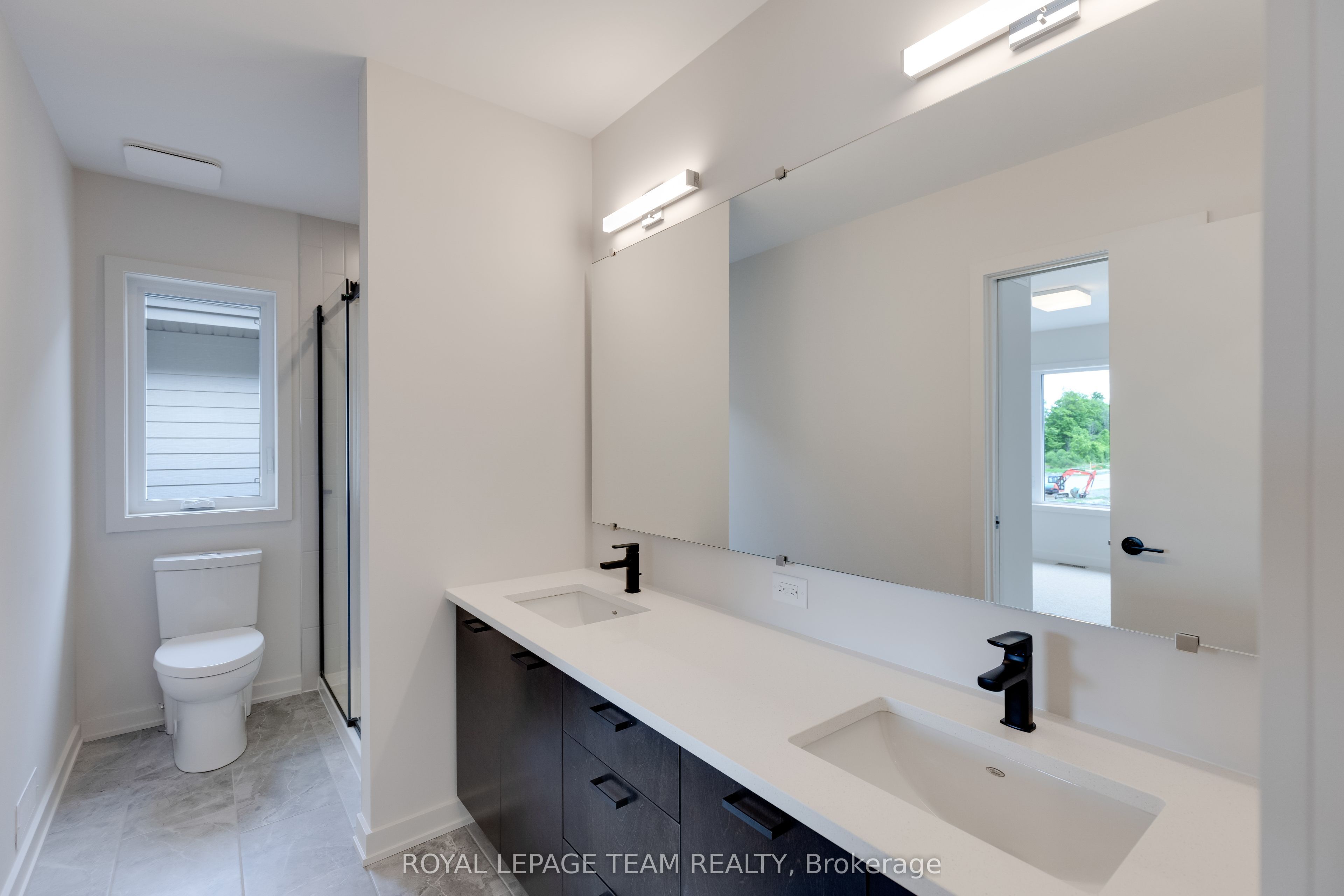 405 Point Grey Terrace Property Photo 37