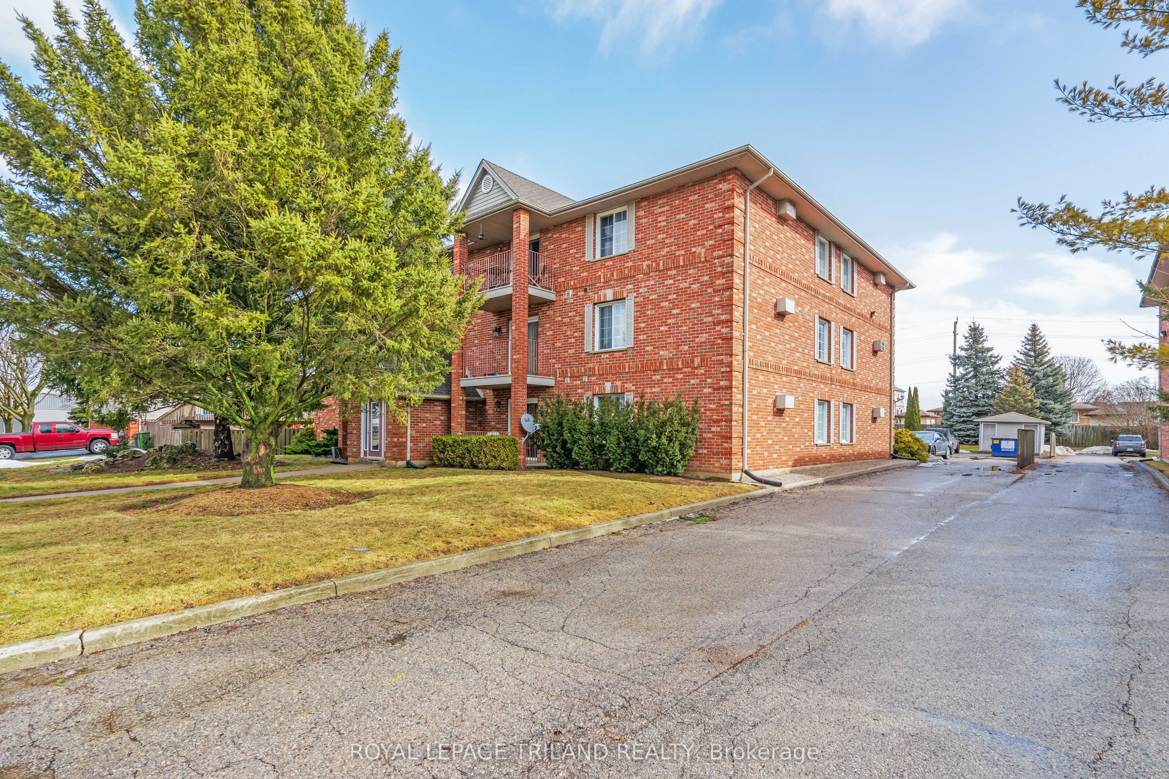 70 Stokes Road Property Photo 2