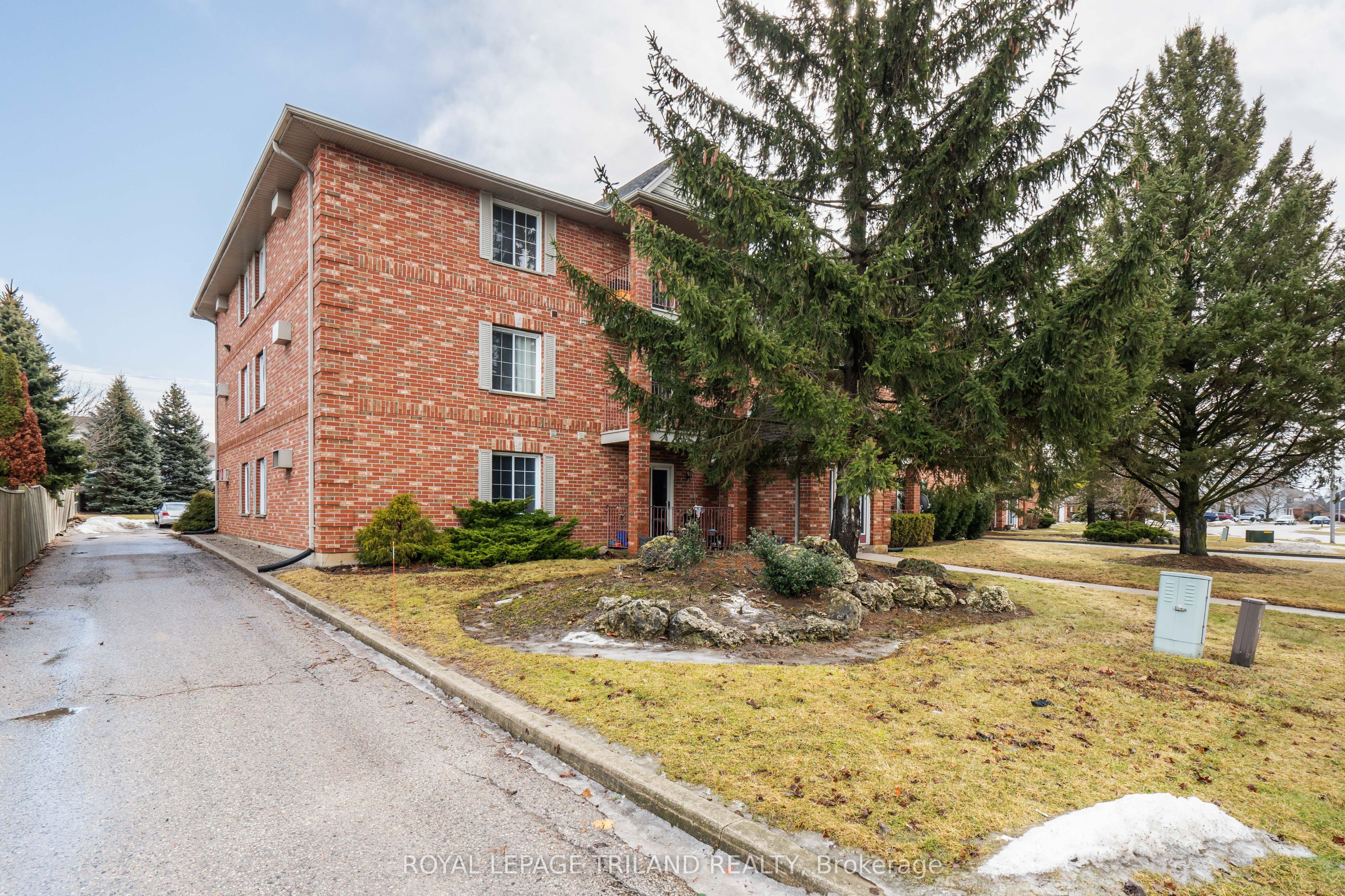 70 Stokes Road Property Photo 3