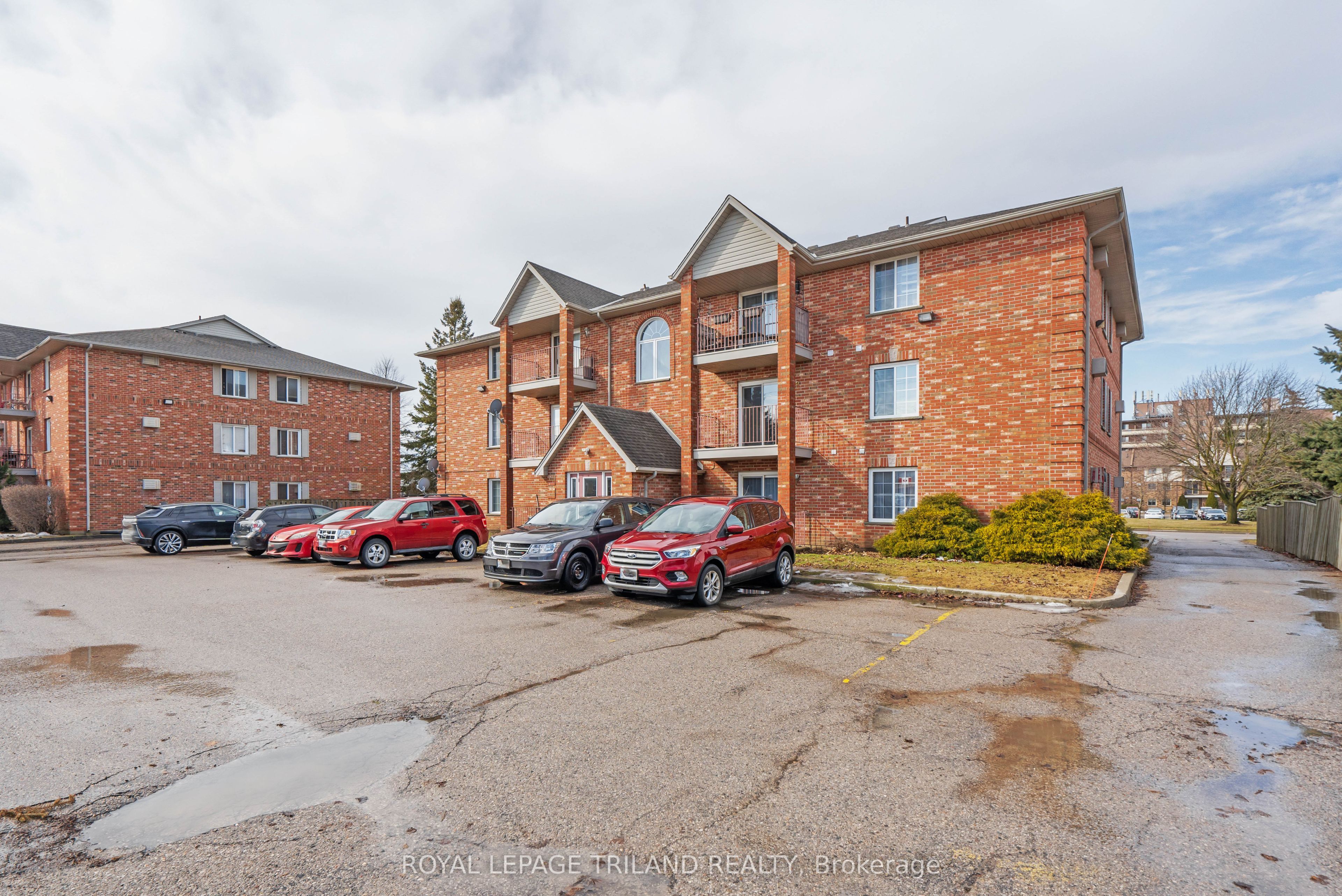 70 Stokes Road Property Photo 4