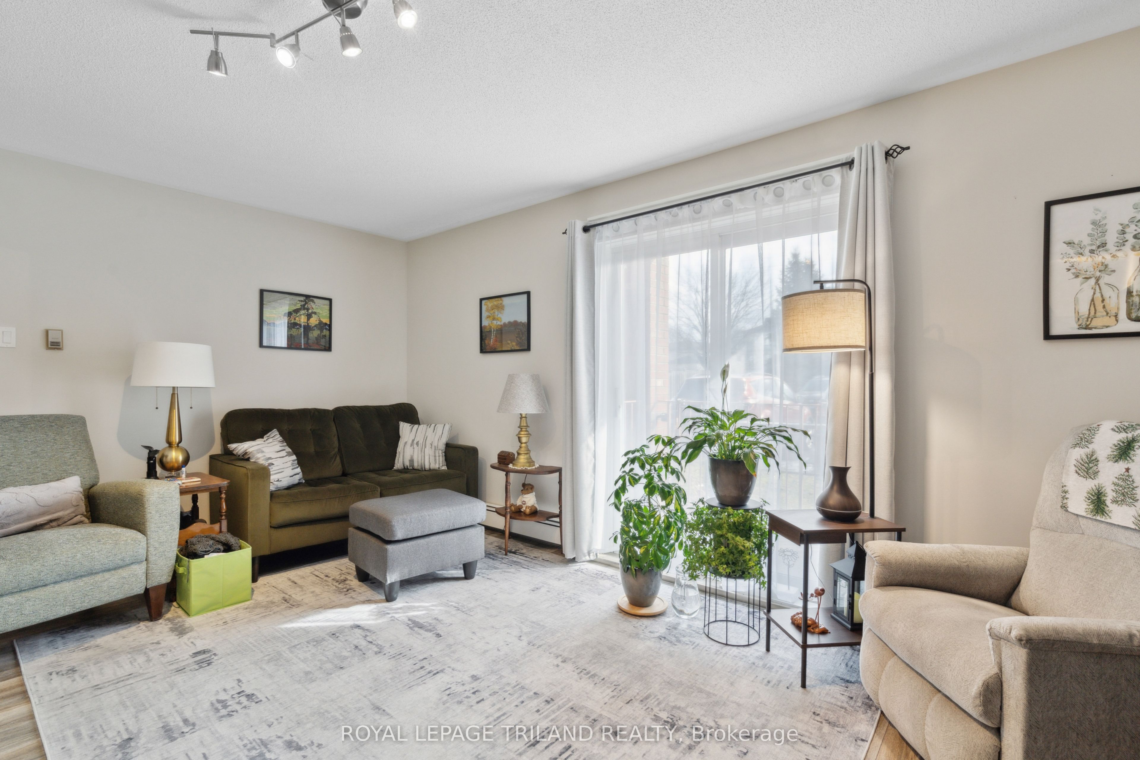 70 Stokes Road Property Photo 12