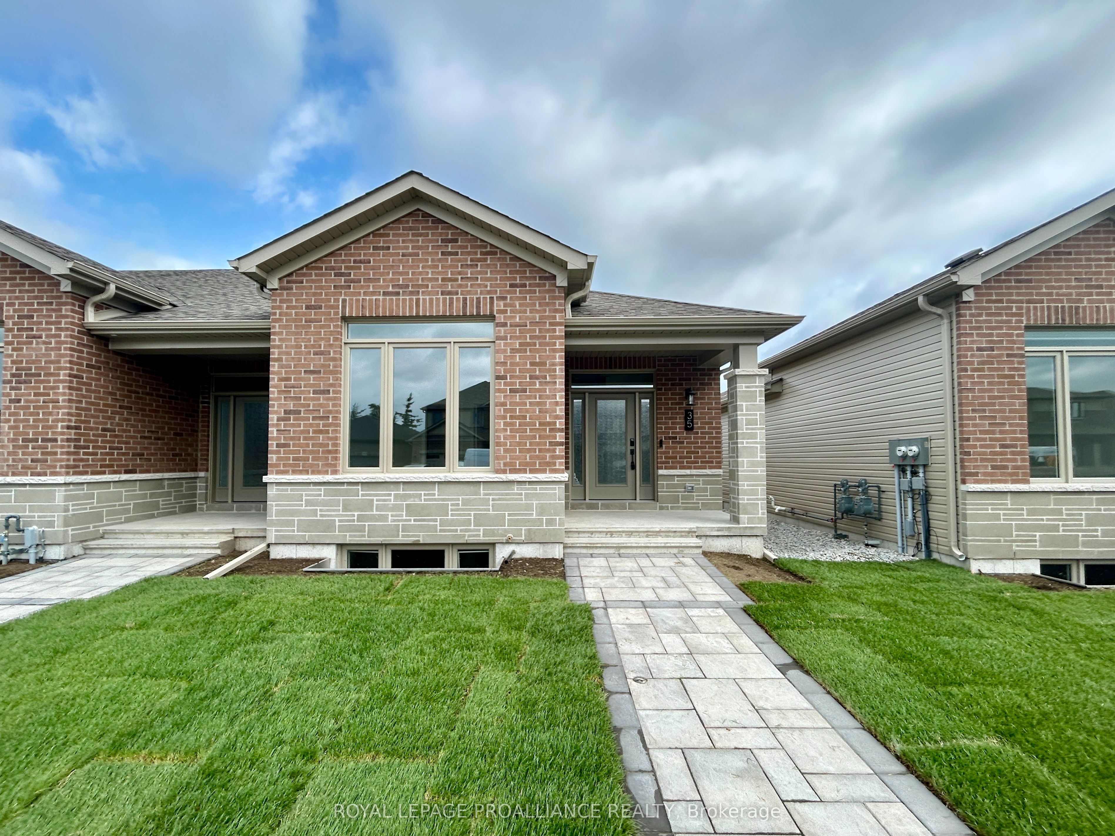 35 Athabaska Drive Property Photo 1