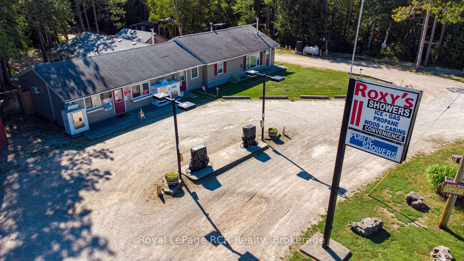 6313 Highway 6 Property Photo 1