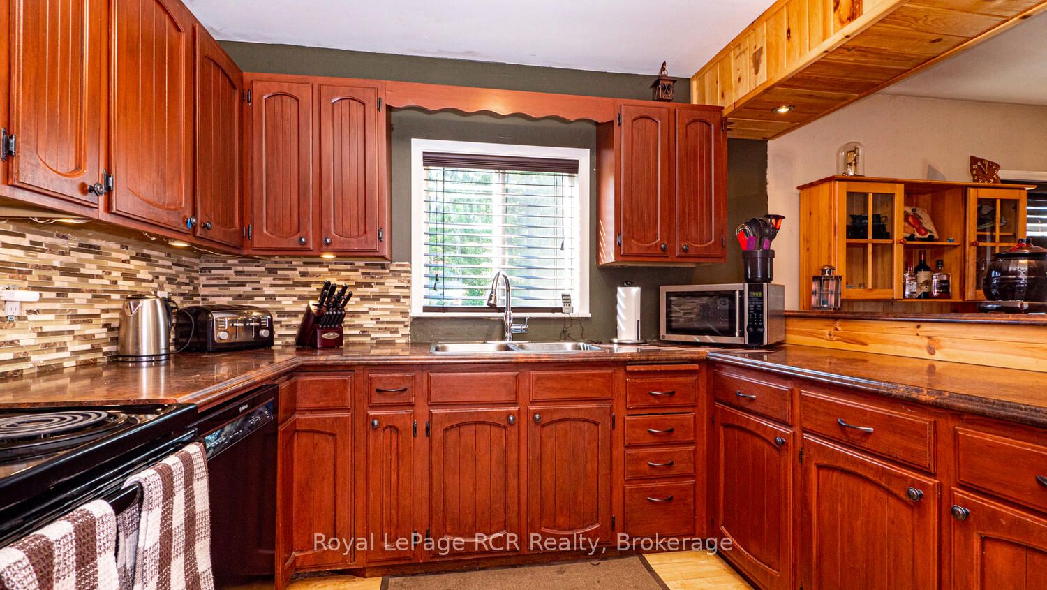 6313 Highway 6 Property Photo 25