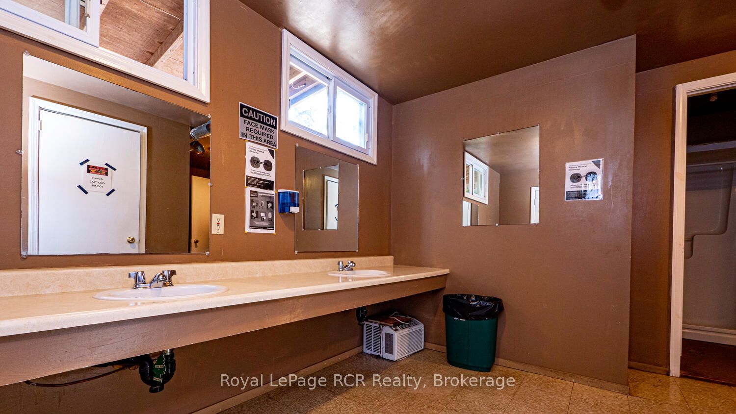 6313 Highway 6 Property Photo 33