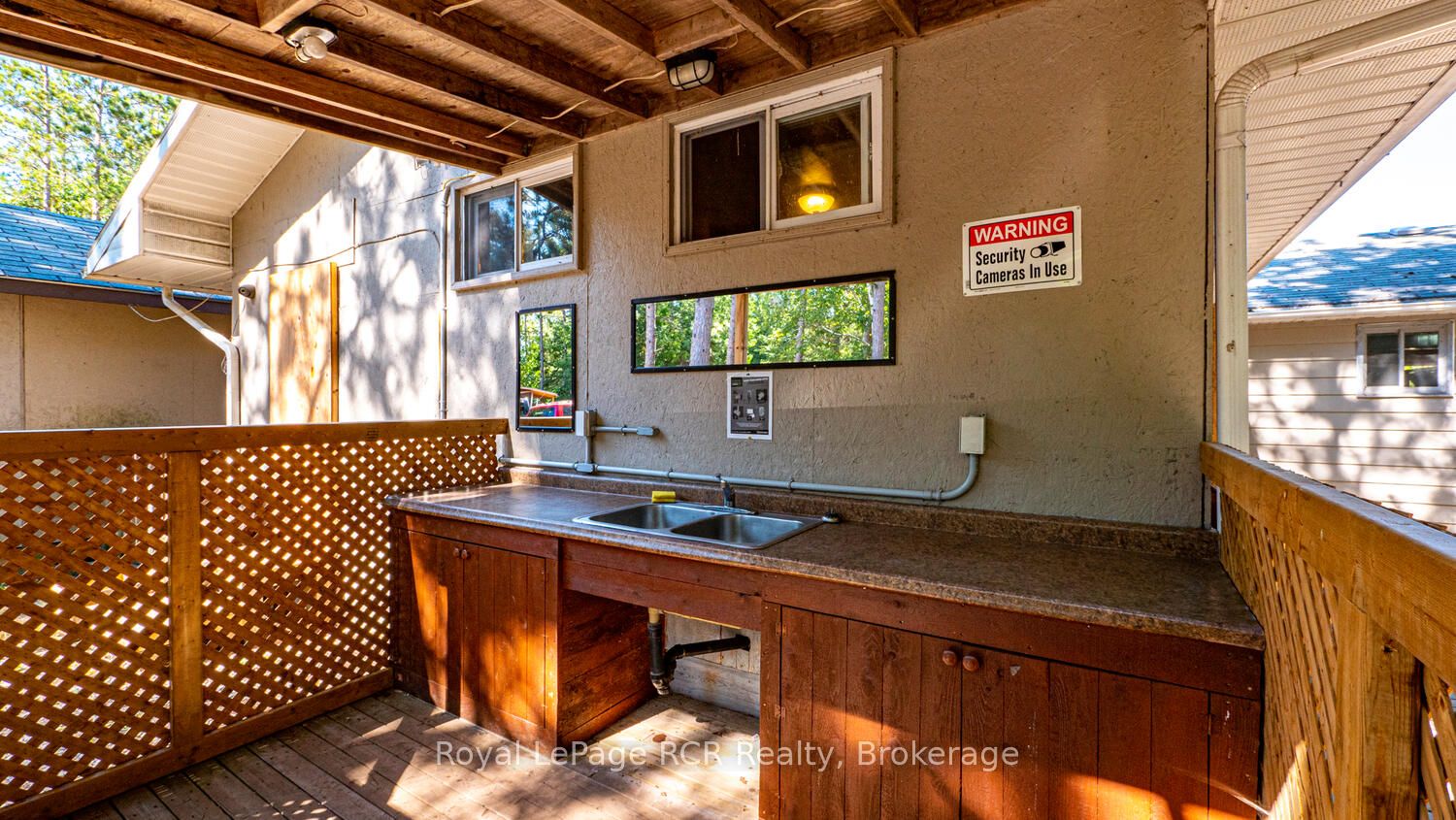 6313 Highway 6 Property Photo 48