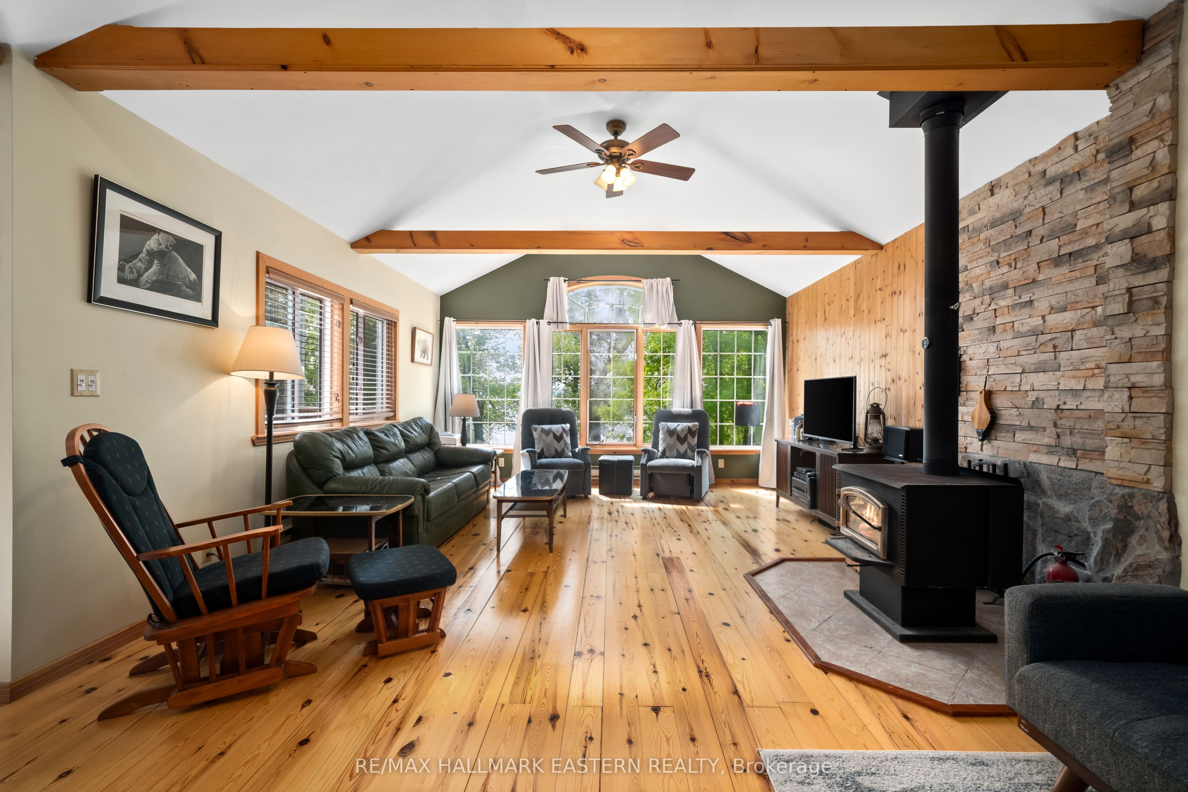 50 Long Island Property Photo 6
