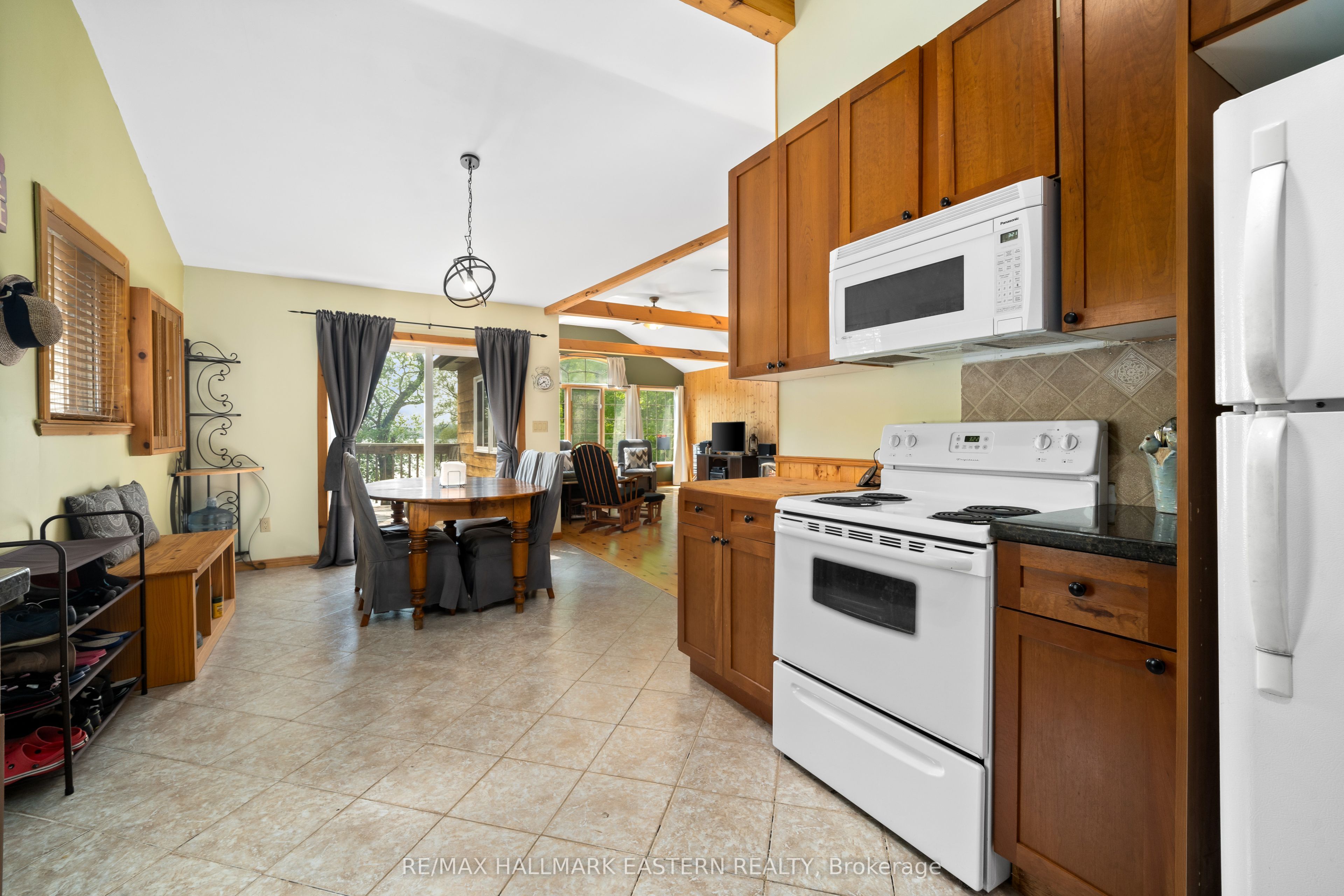 50 Long Island Property Photo 14