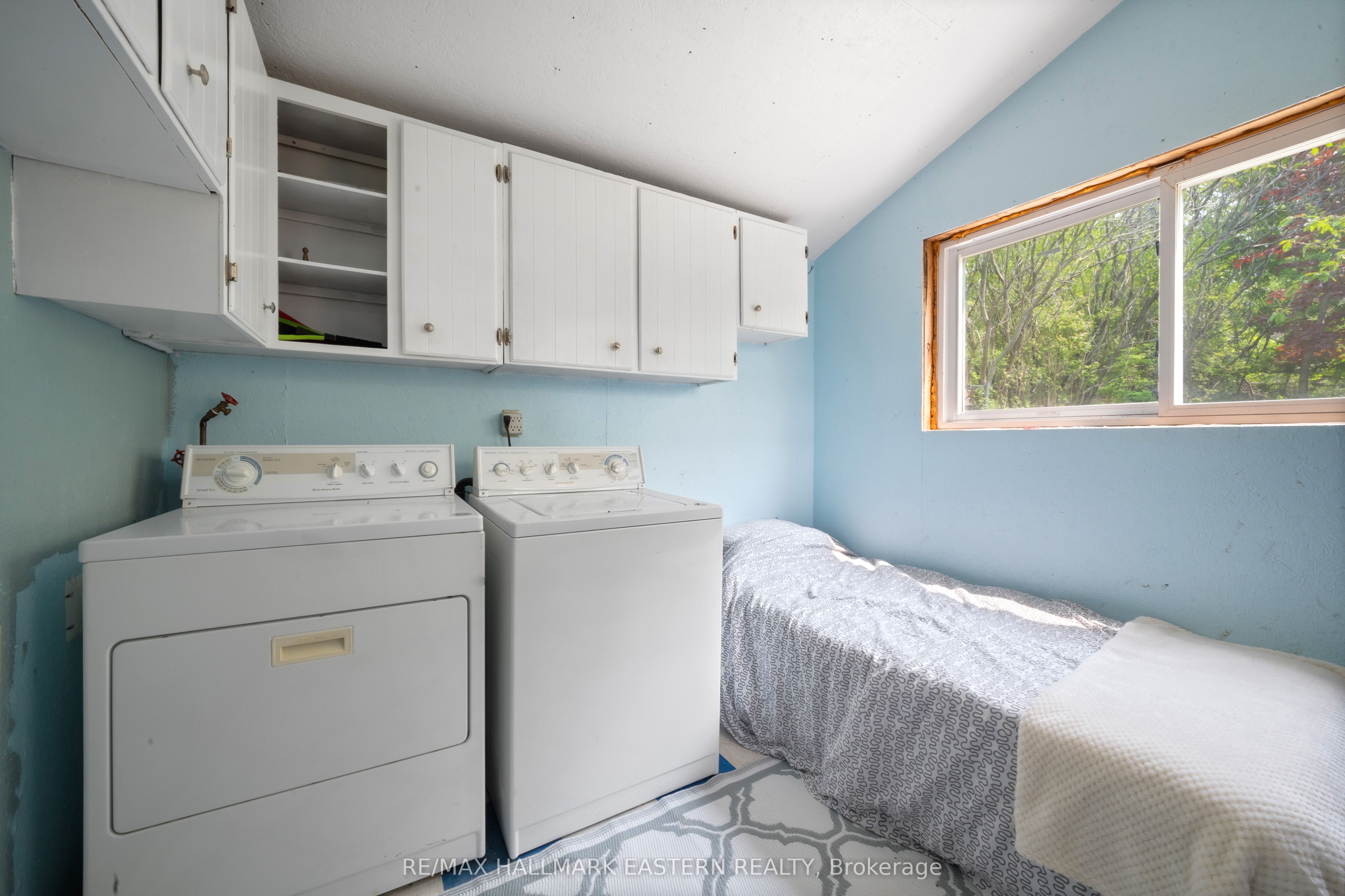 50 Long Island Property Photo 23
