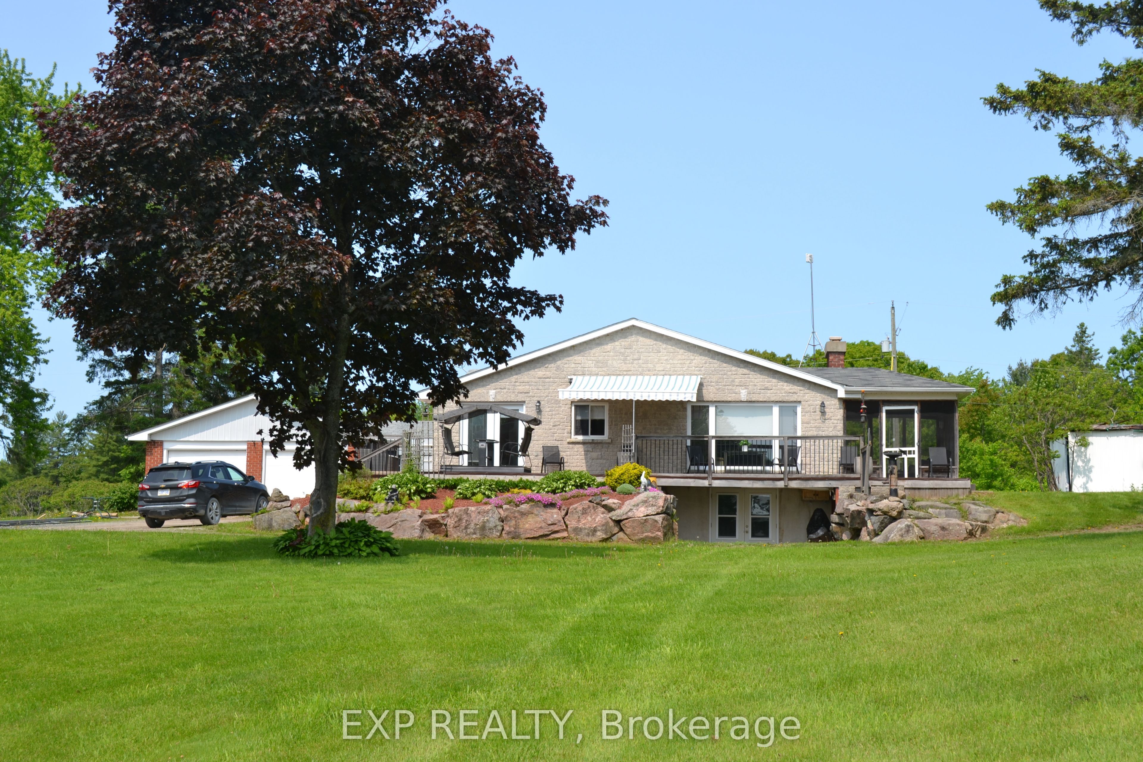 1125 Dalton Lane Property Photo 1