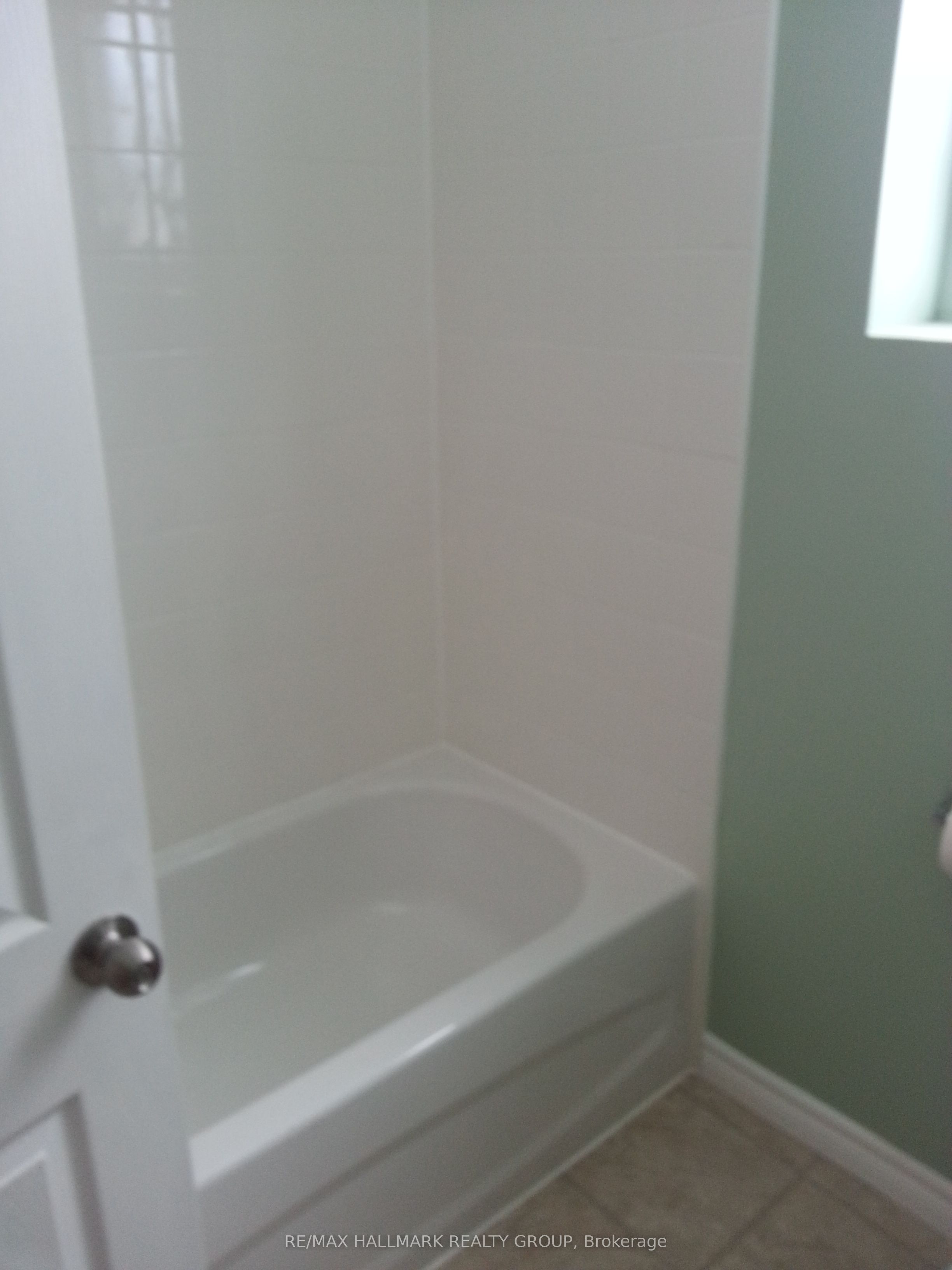 1390 Mayview Avenue Property Photo 12
