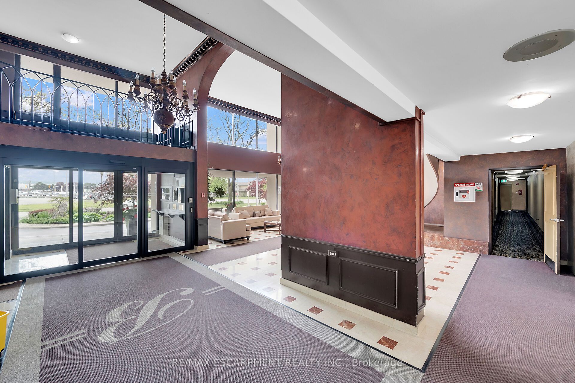 301 Frances Avenue 1409 Property Photo 6